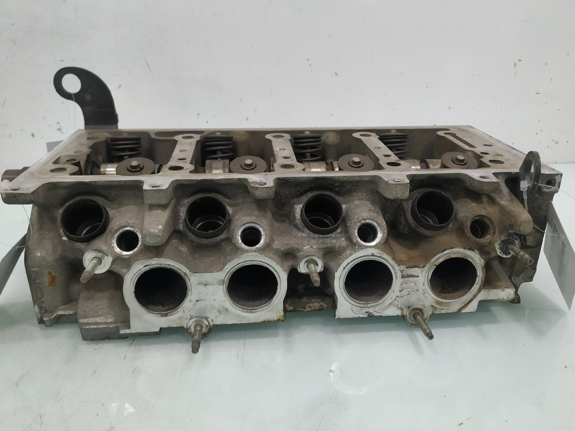 PEUGEOT 206 1 generation (1998-2009) Chiulasă motor 9634005110 24921494