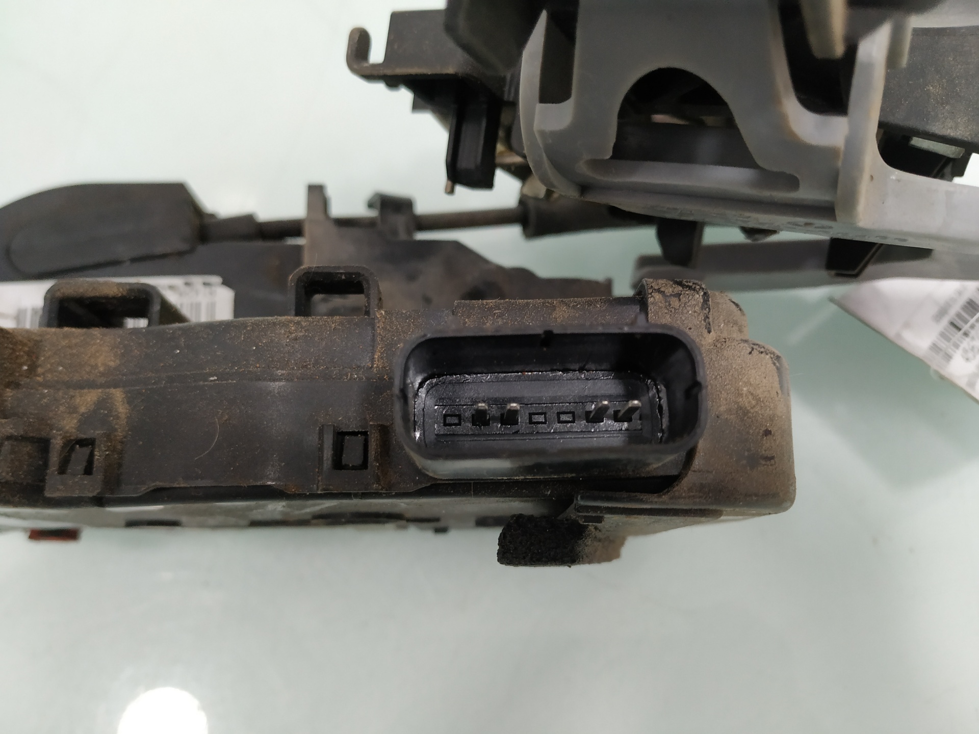 KIA Sportage 3 generation (2010-2015) Замок задніх правих дверей 814203U000 21071186