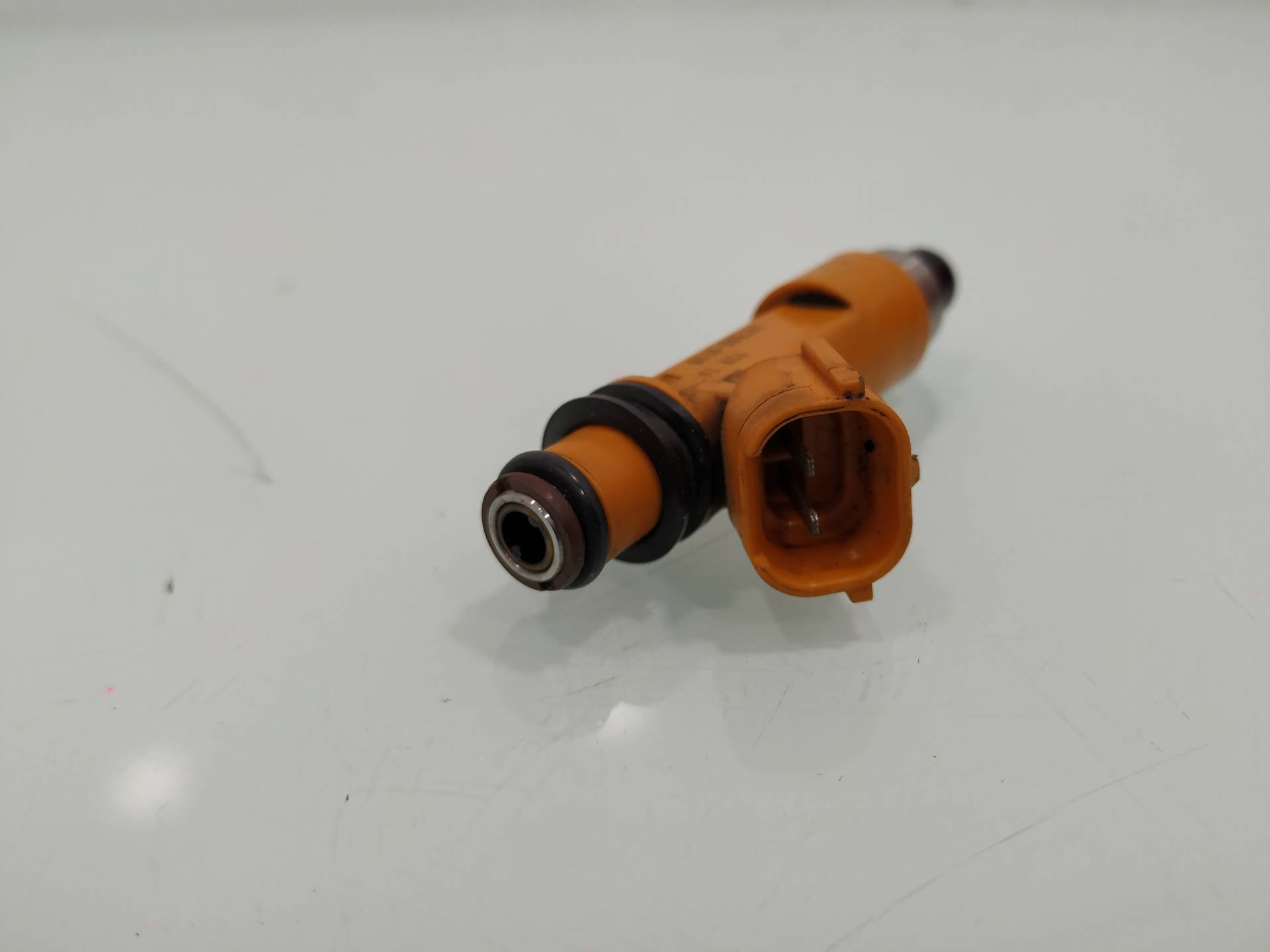 Inyector M13A 2975000120 de Suzuki Swift iii (mz, ez) 2005-2010 con 132261 km - pieza usada
