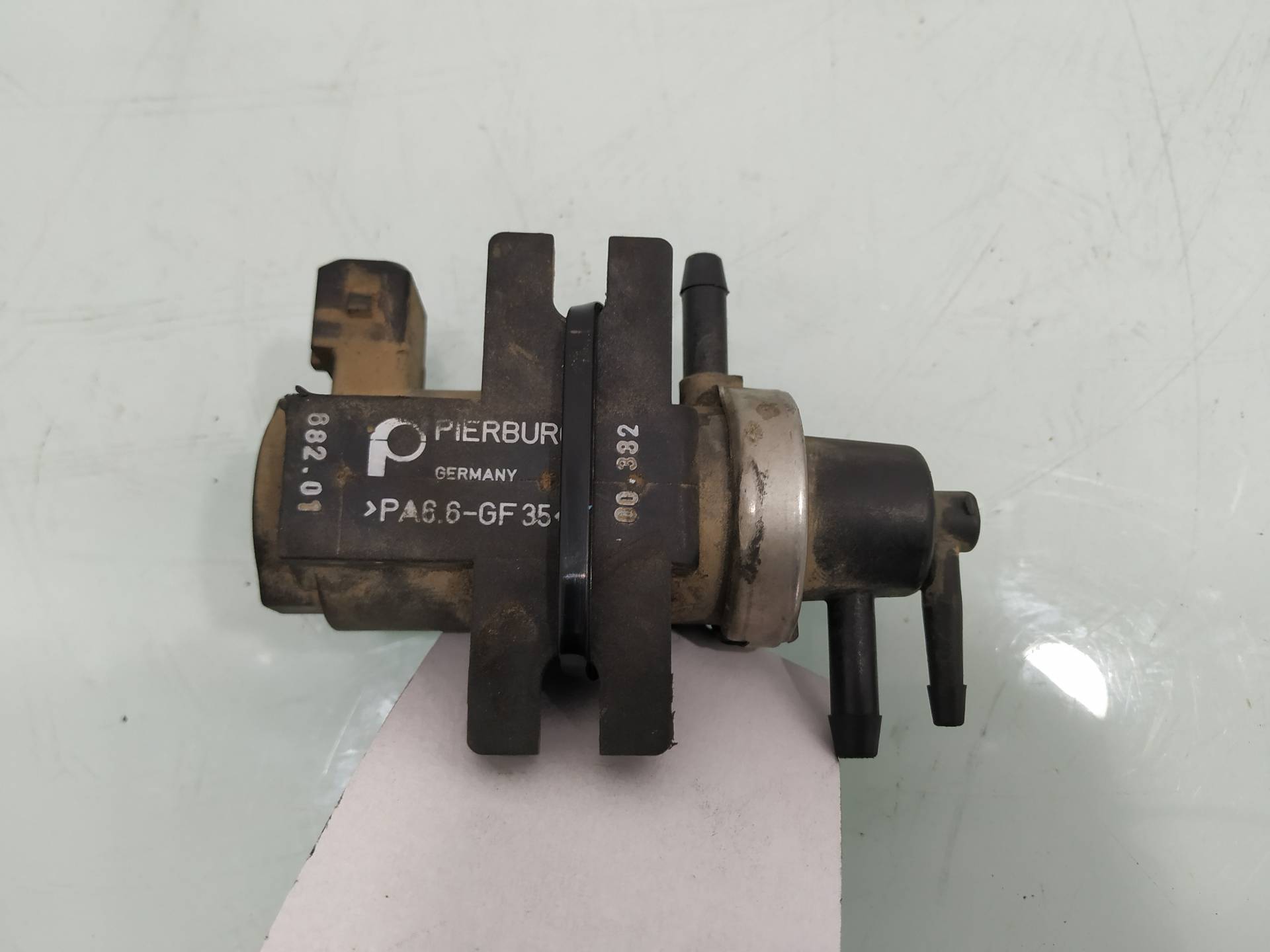 SEAT Cordoba 1 generation (1993-2003) Solenoid Valve 1H0906627 19197802