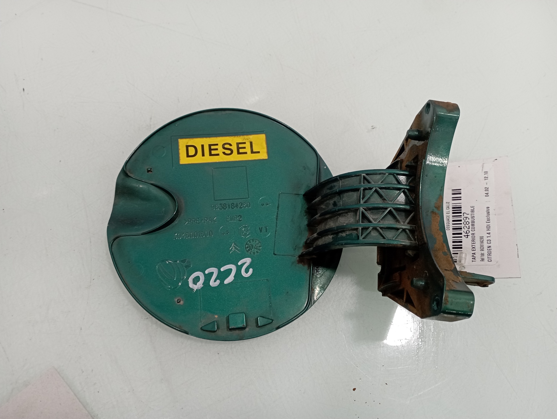 Tapa exterior combustible 9638184280 de Citroen C3 2002-2010 - pieza usada
