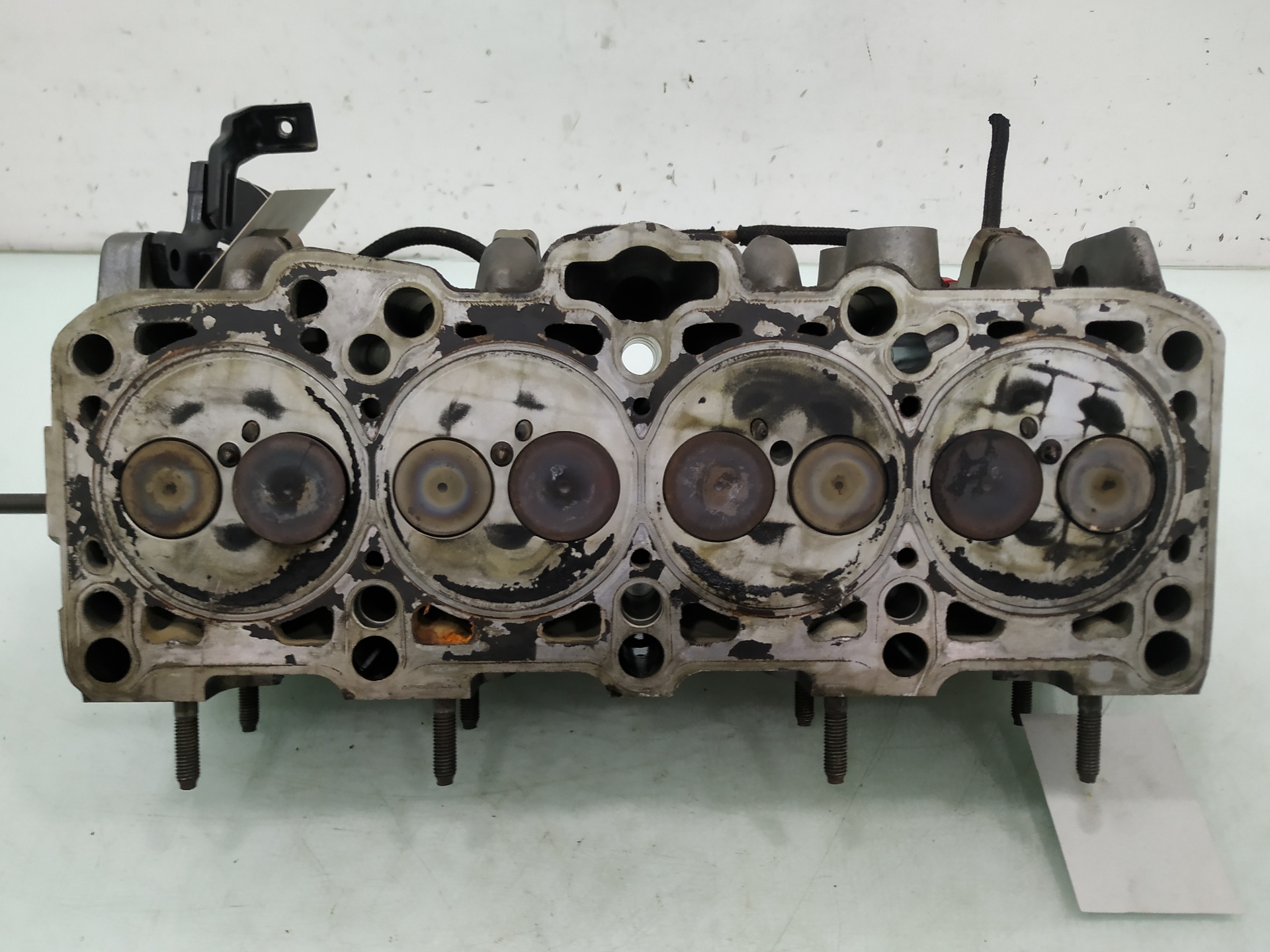 SEAT Toledo 2 generation (1999-2006) Engine Cylinder Head 038103373E 25213289