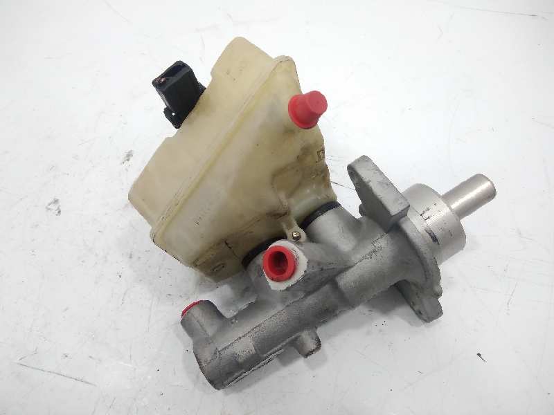 MERCEDES-BENZ C-Class W202/S202 (1993-2001) Brake Cylinder A2024300302 18824892