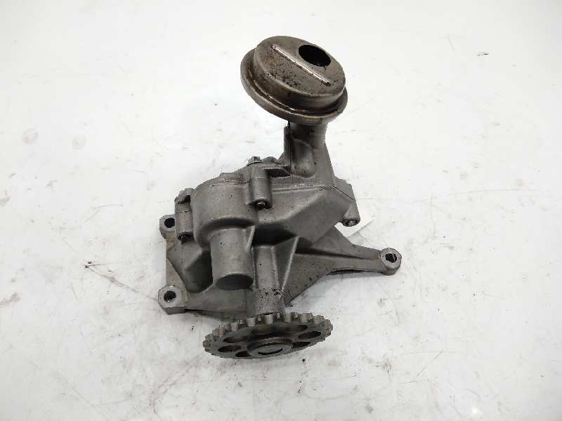 MERCEDES-BENZ C-Class W202/S202 (1993-2001) Oil Pump 6061810801 18843964