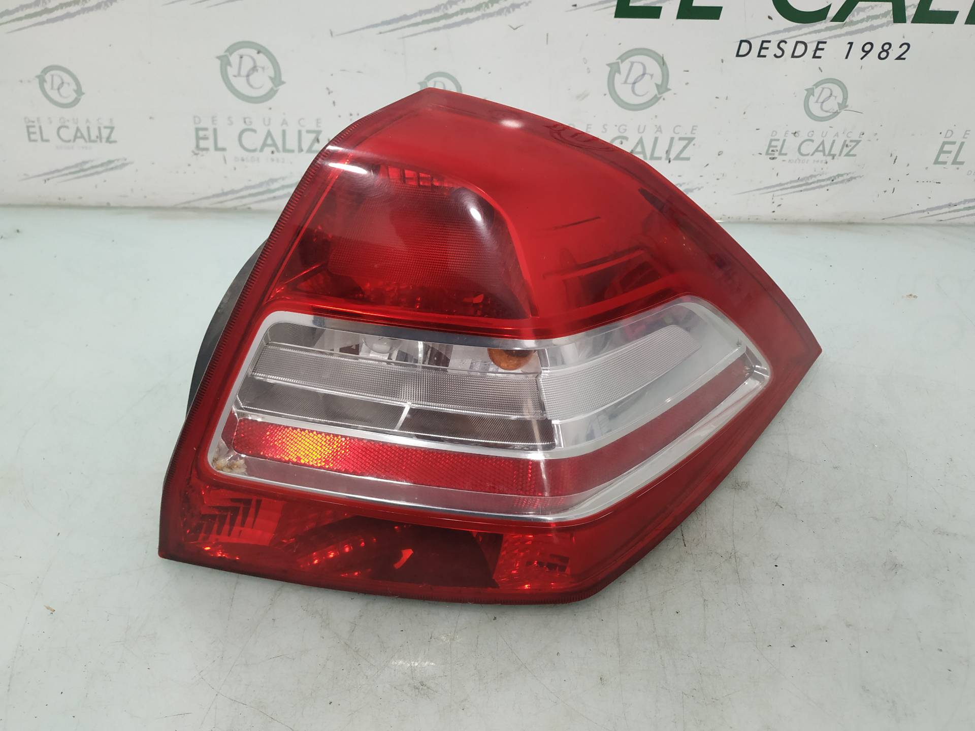 RENAULT Megane 3 generation (2008-2020) Galinis dešinys žibintas 8200142681 19004117