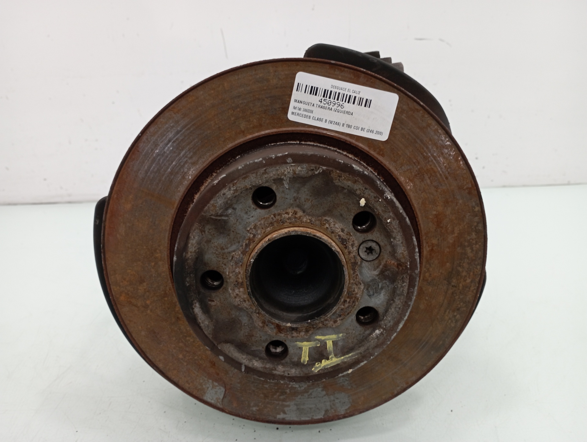 MERCEDES-BENZ B-Class W246 (2011-2020) Rear Left Wheel Hub 2460306 21068120