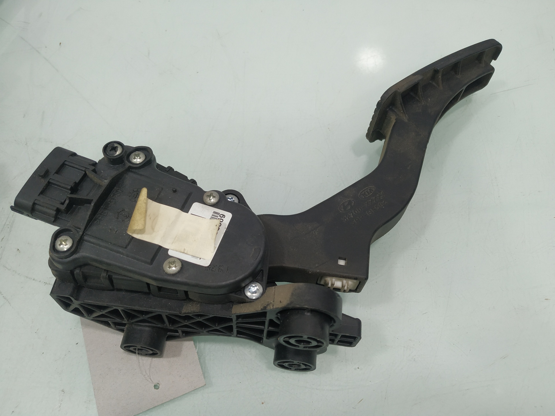 HYUNDAI i30 FD (1 generation) (2007-2012) Педаль газа 32700XXXXX 24916047