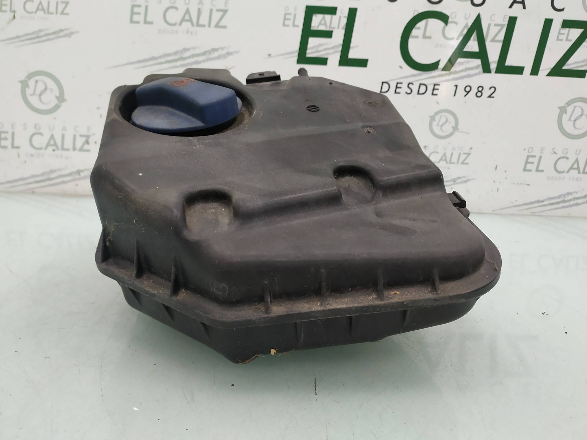 PORSCHE Cayenne 955 (2002-2010) Vase d'expansion 7L0121407F 18960131