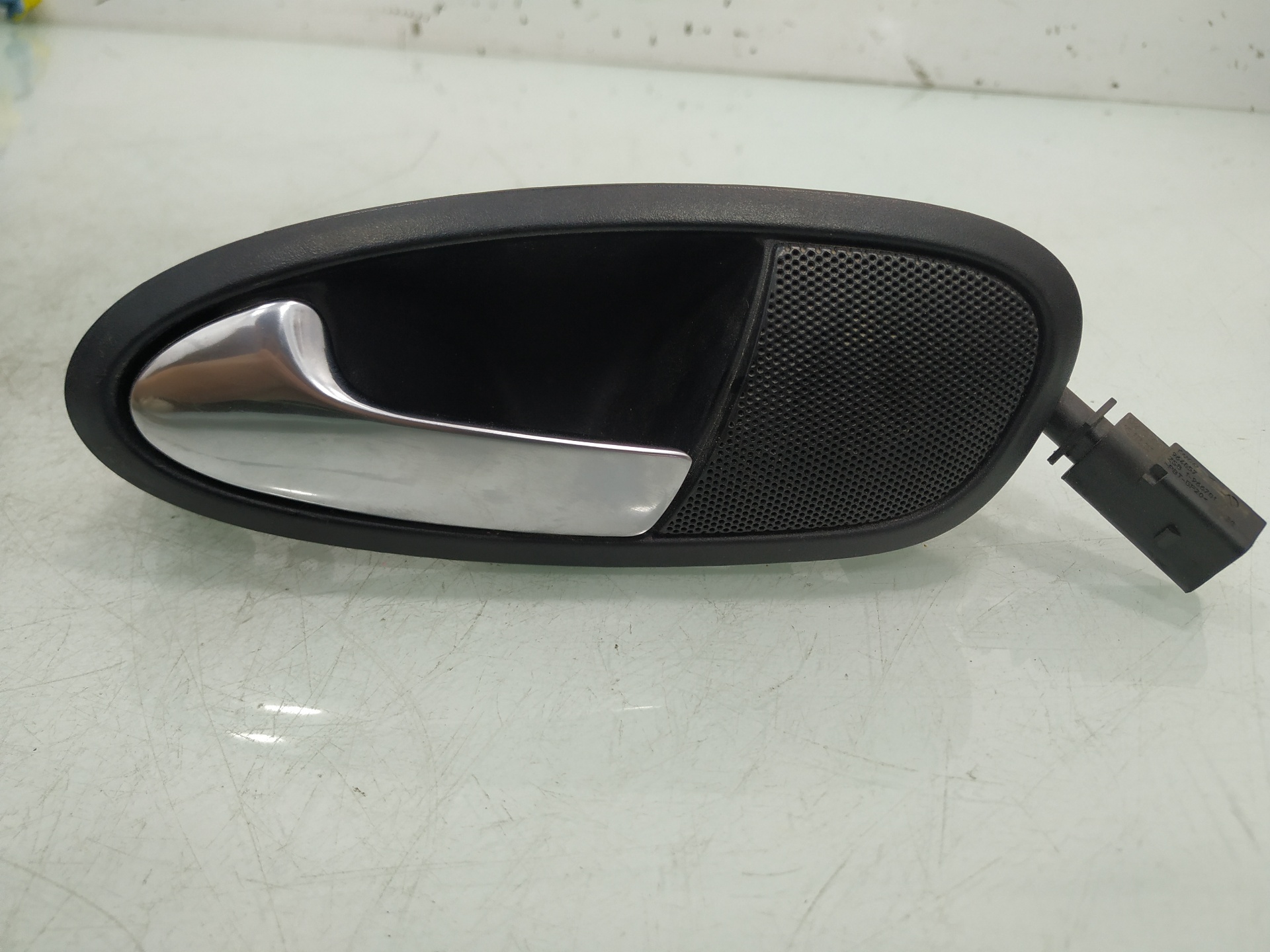 SEAT Leon 2 generation (2005-2012) Front Left Door Interior Handle Frame 5P0837113 25929936