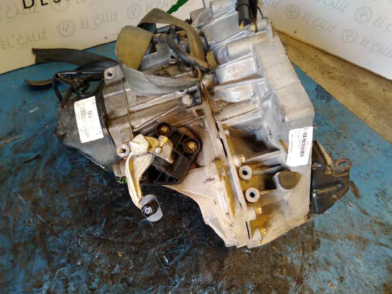 NISSAN Almera N16 (2000-2006) Gearkasse JR5 18837713