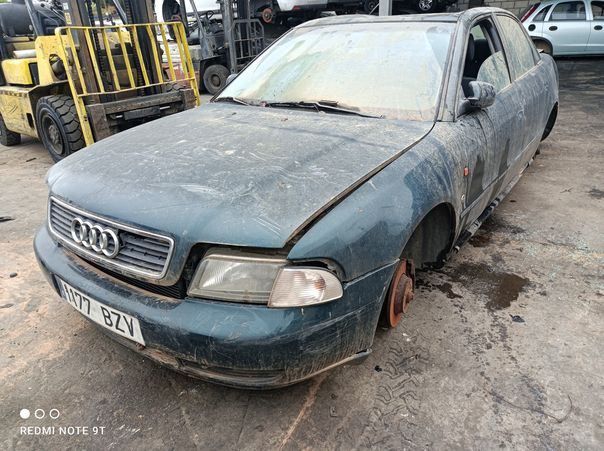 AUDI A4 B5/8D (1994-2001) Стартер 0001110122 19048726