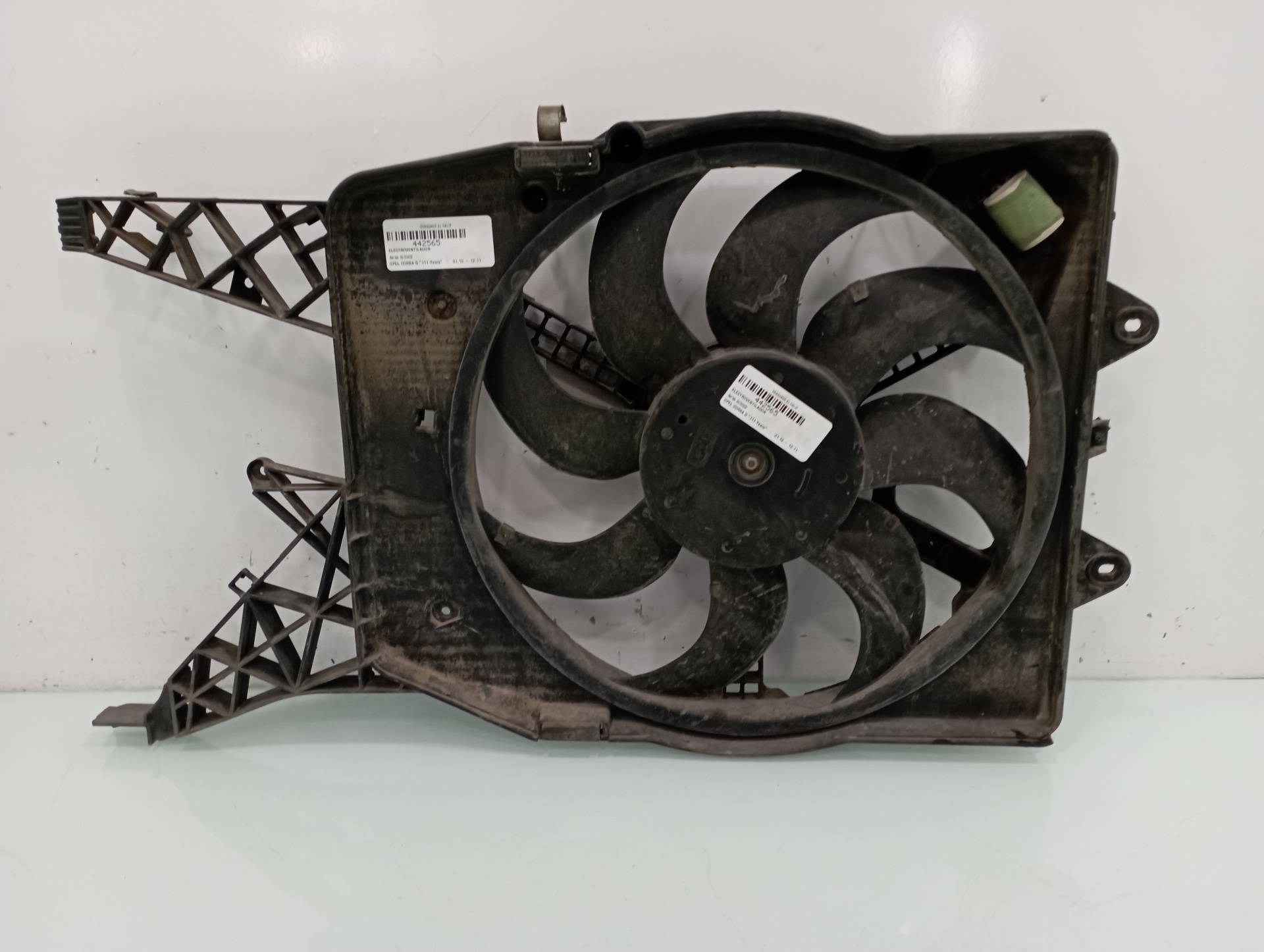 OPEL Corsa D (2006-2020) Difūzoriaus ventiliatorius 55703932 24910310