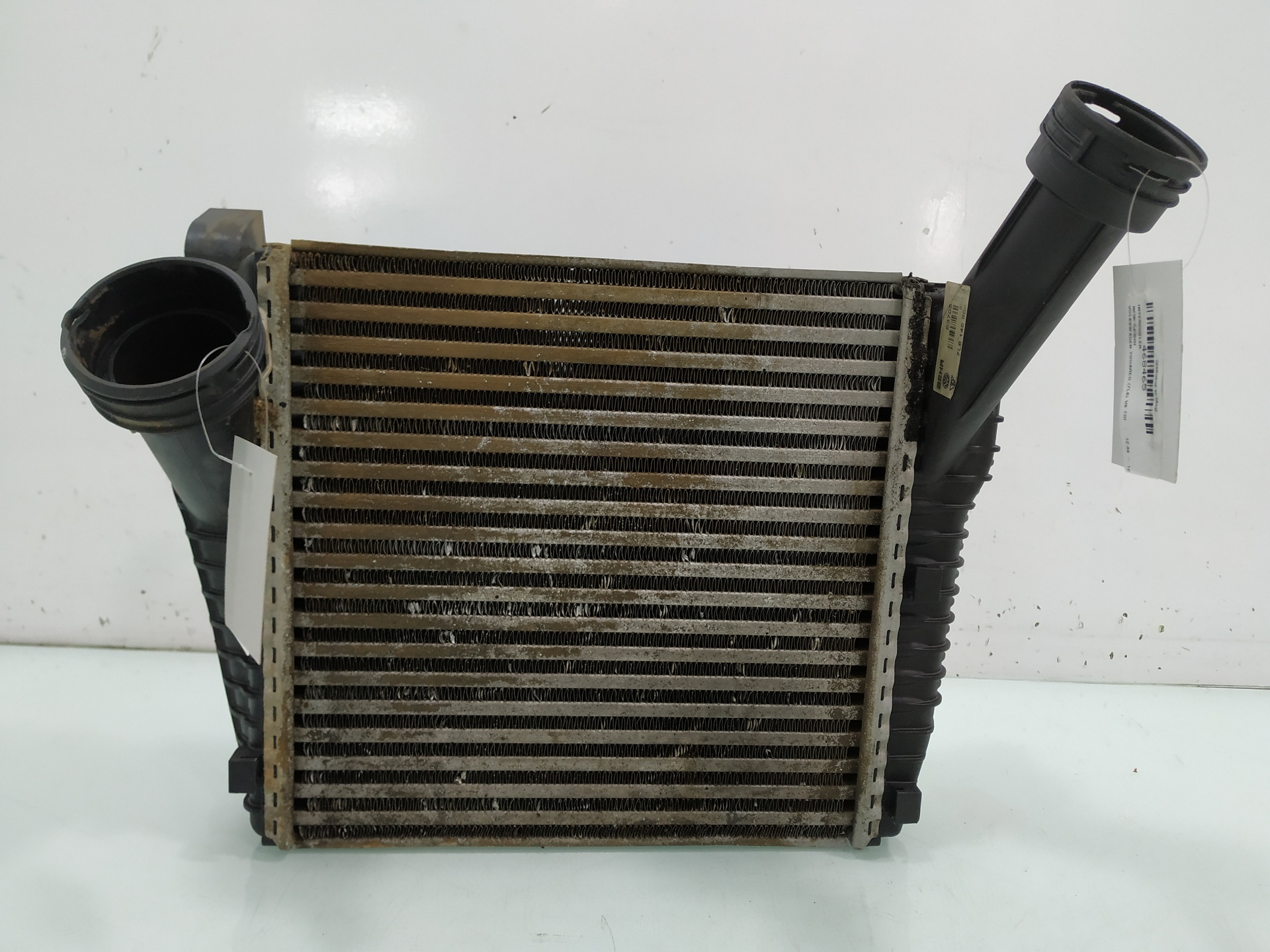 VOLKSWAGEN Touareg 1 generation (2002-2010) Radiateur de refroidisseur intermédiaire 7L6145804 24919119