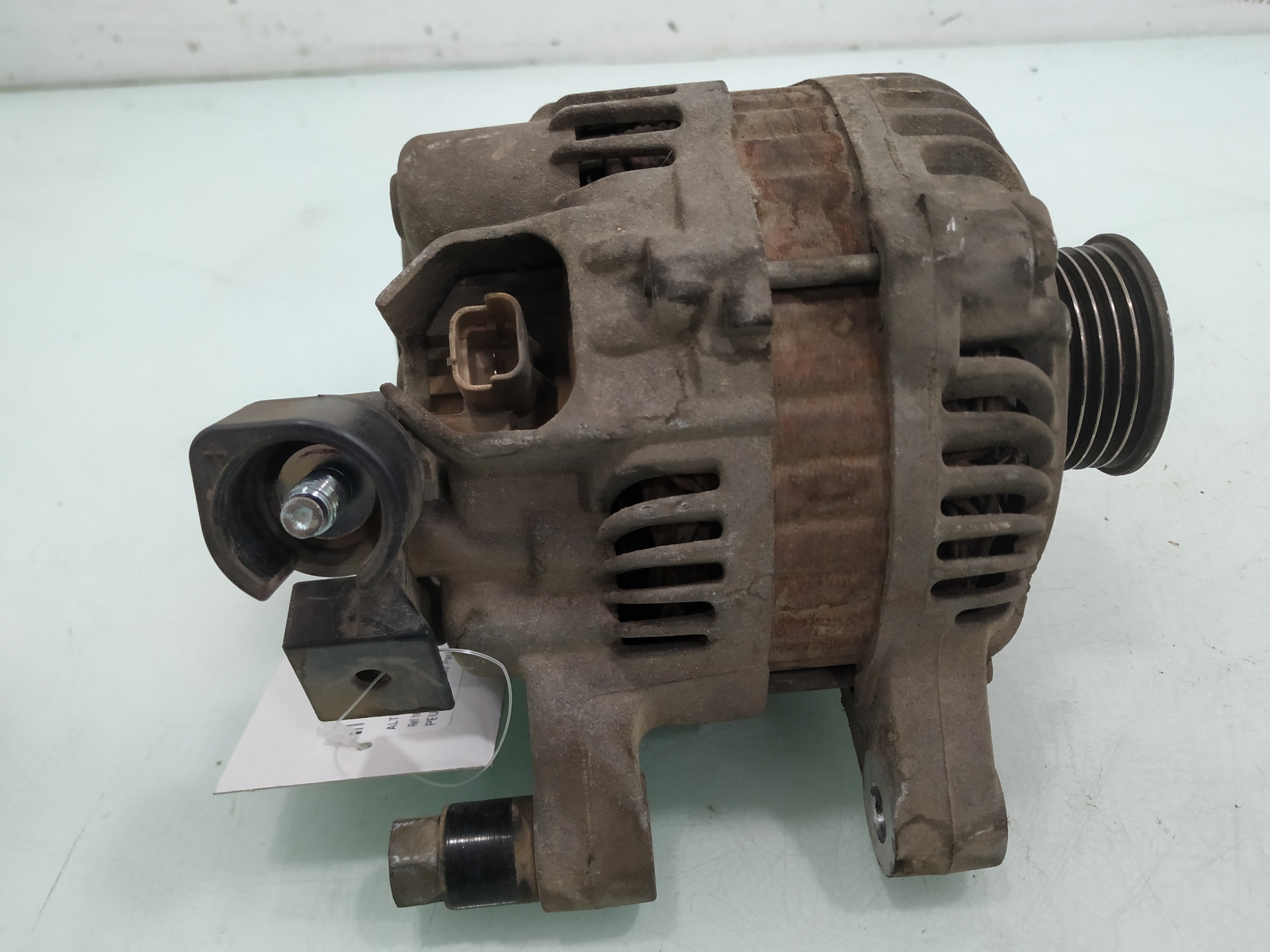 PEUGEOT 207 1 generation (2006-2009) Alternator 9660055080 22845990