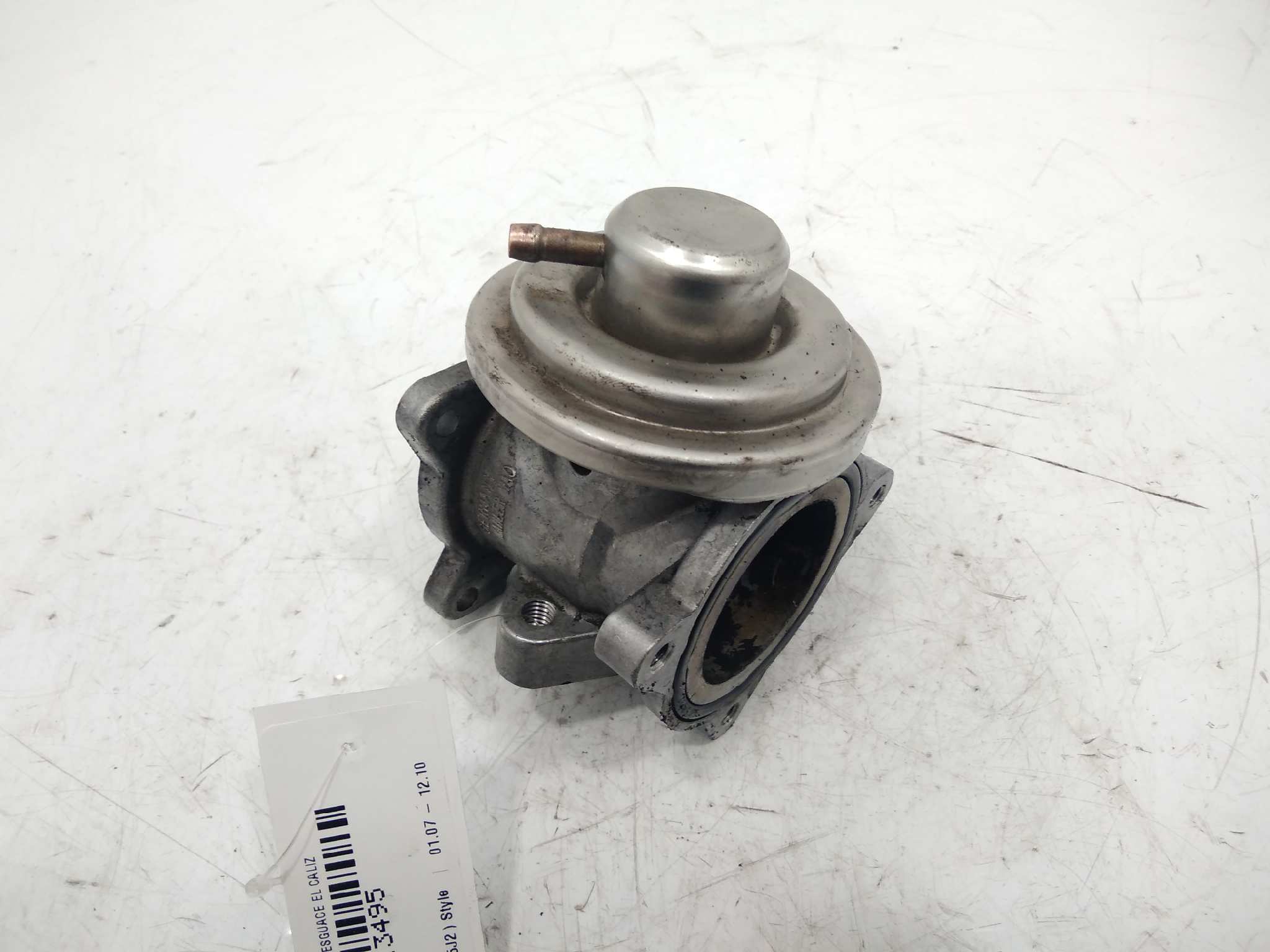 SKODA Fabia 6Y (1999-2007) EGR Valve 045131501K 18824973