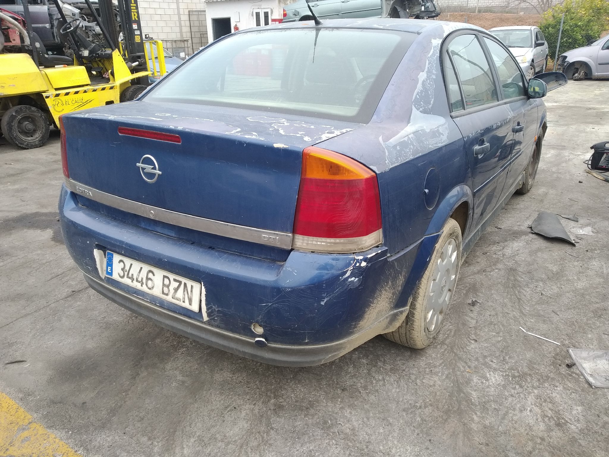 OPEL Vectra C (2002-2005) Saugiklių dėžė 13125487 18885027