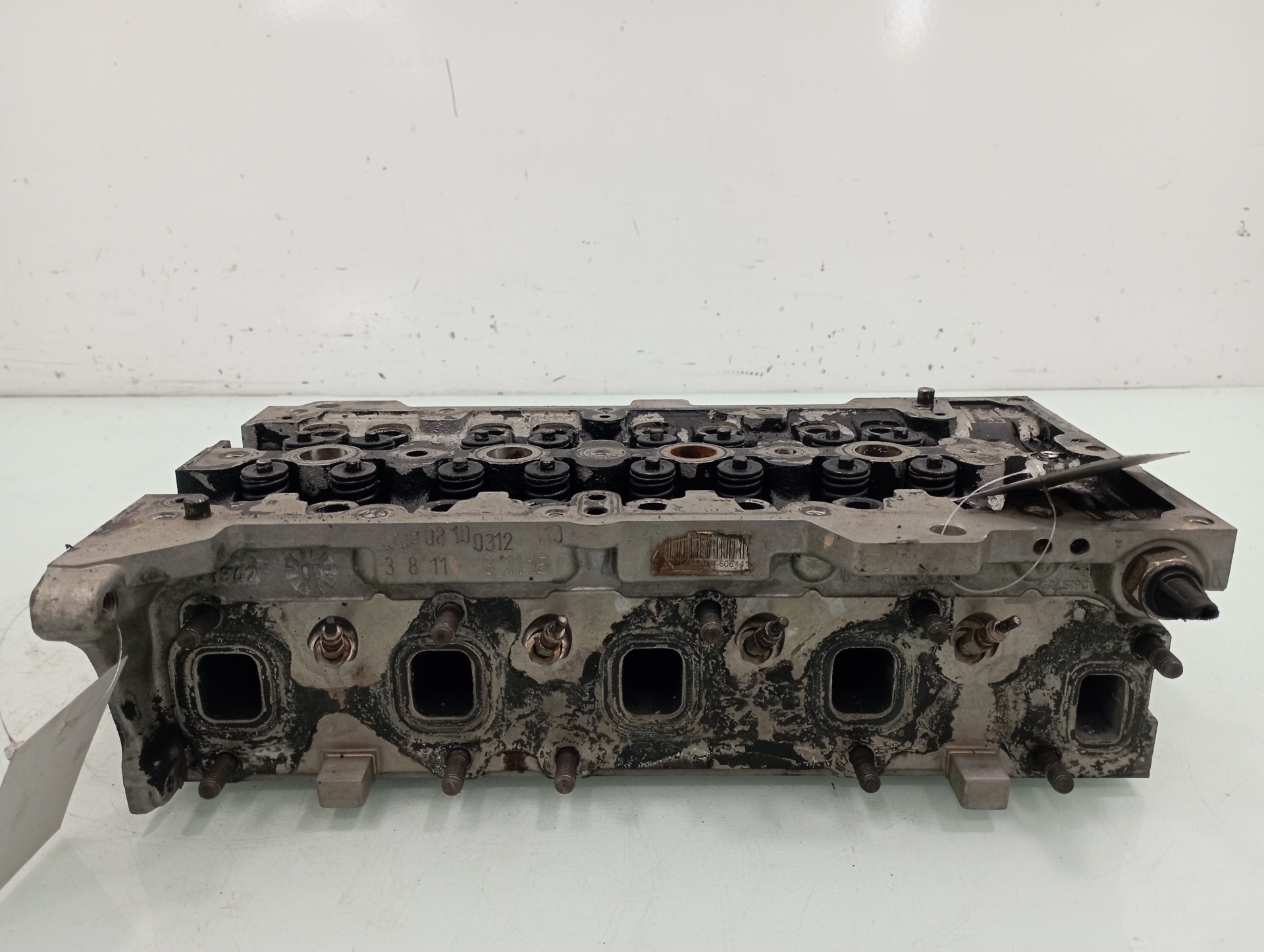 OPEL Corsa C (2000-2006) Engine Cylinder Head 55193109 21271827