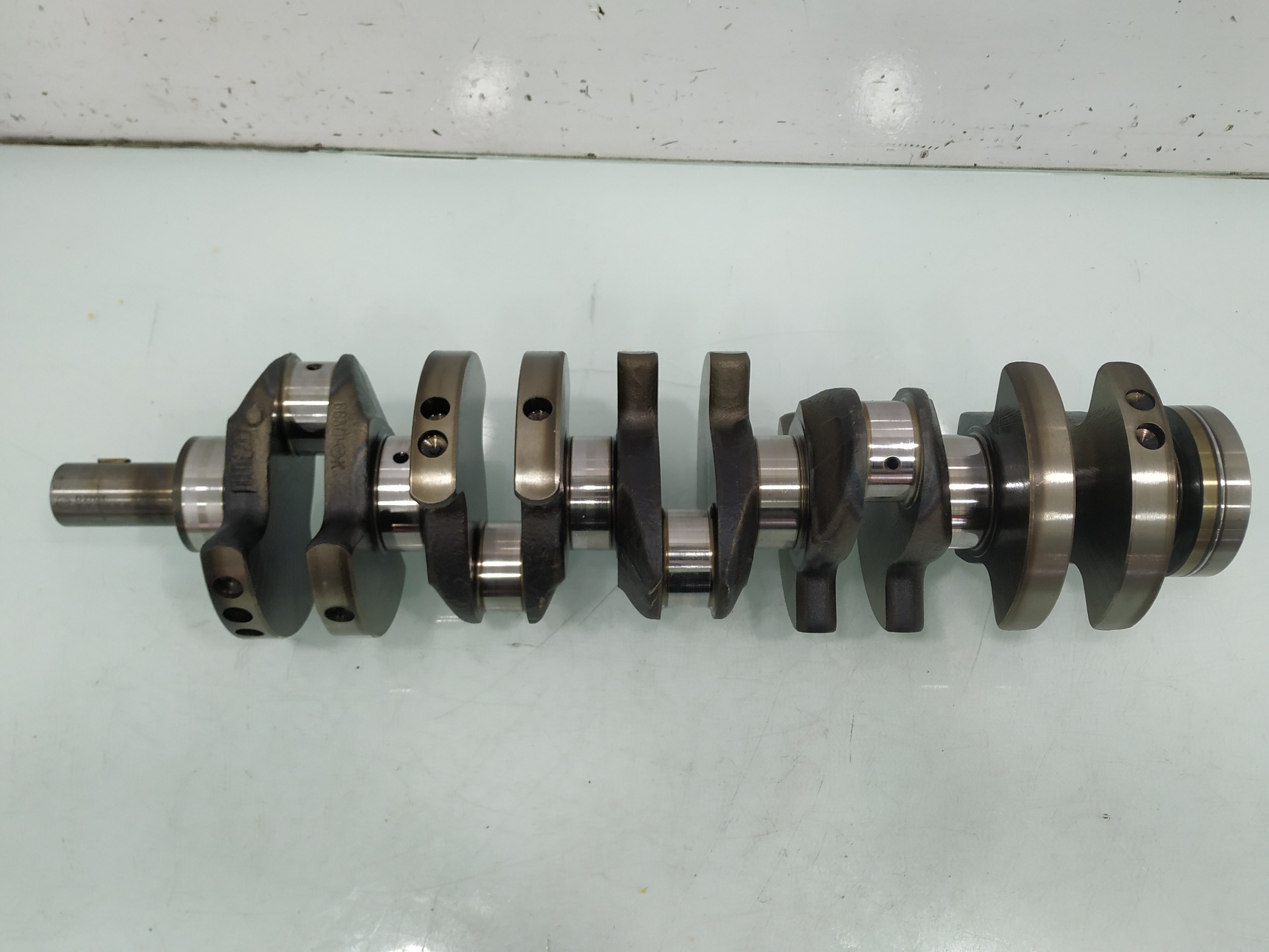 SSANGYONG Rodius 1 generation (2004-2010) Crankshaft D27DT 24870030