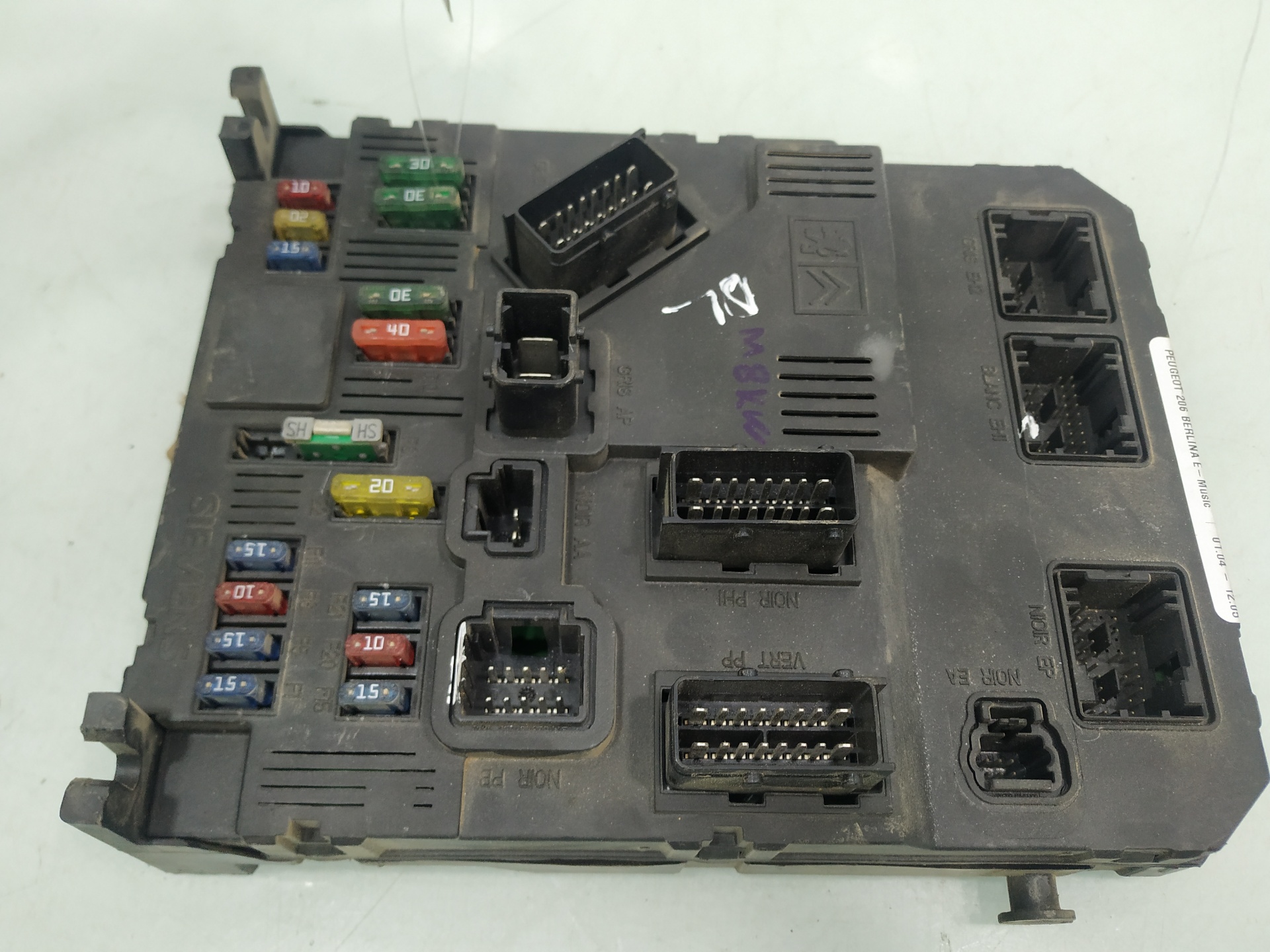 PEUGEOT 206 1 generation (1998-2009) Fuse Box 9649627880 24921970