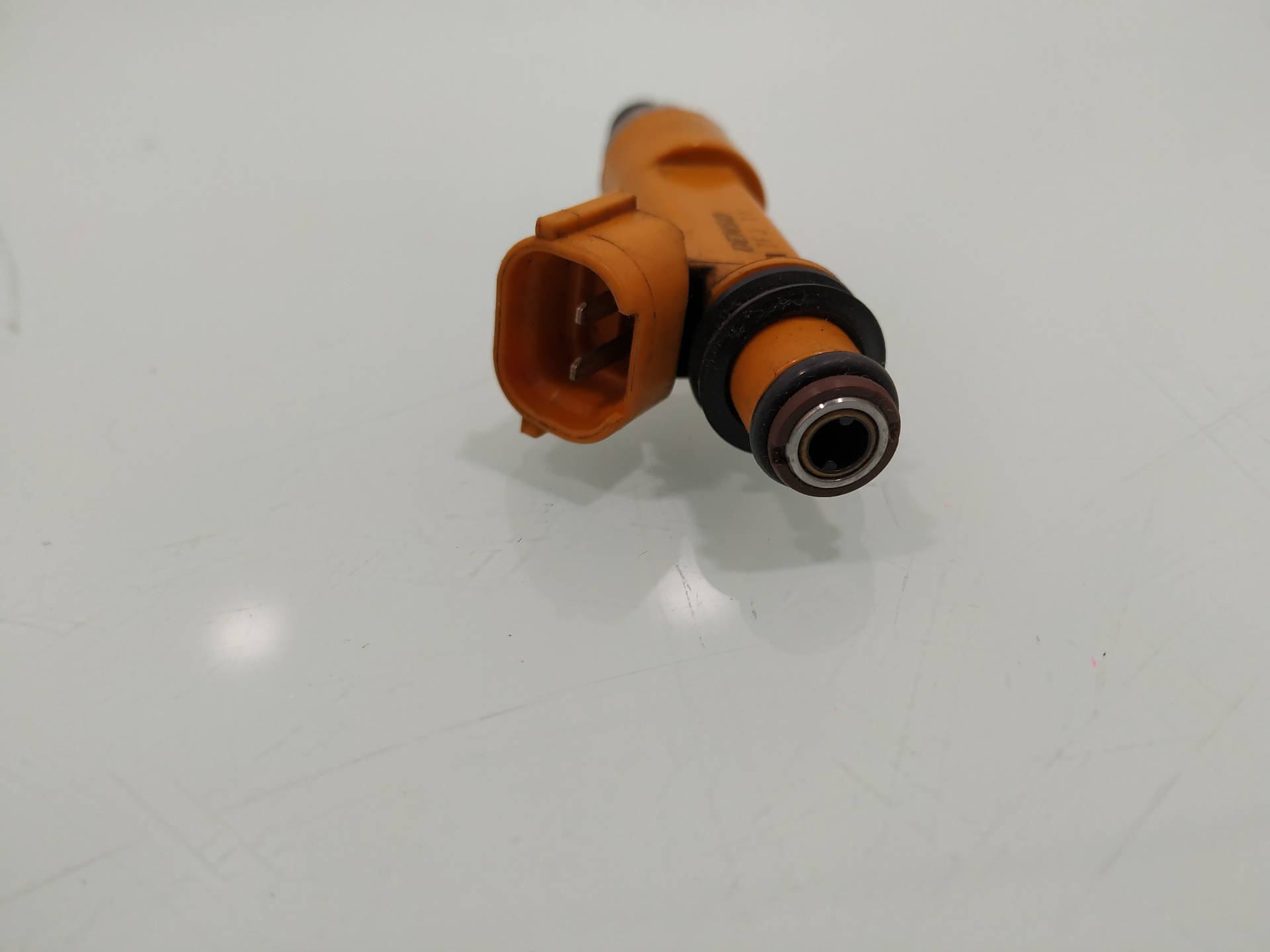 Inyector M13A 2975000120 de Suzuki Swift iii (mz, ez) 2005-2010 con 132261 km - pieza usada