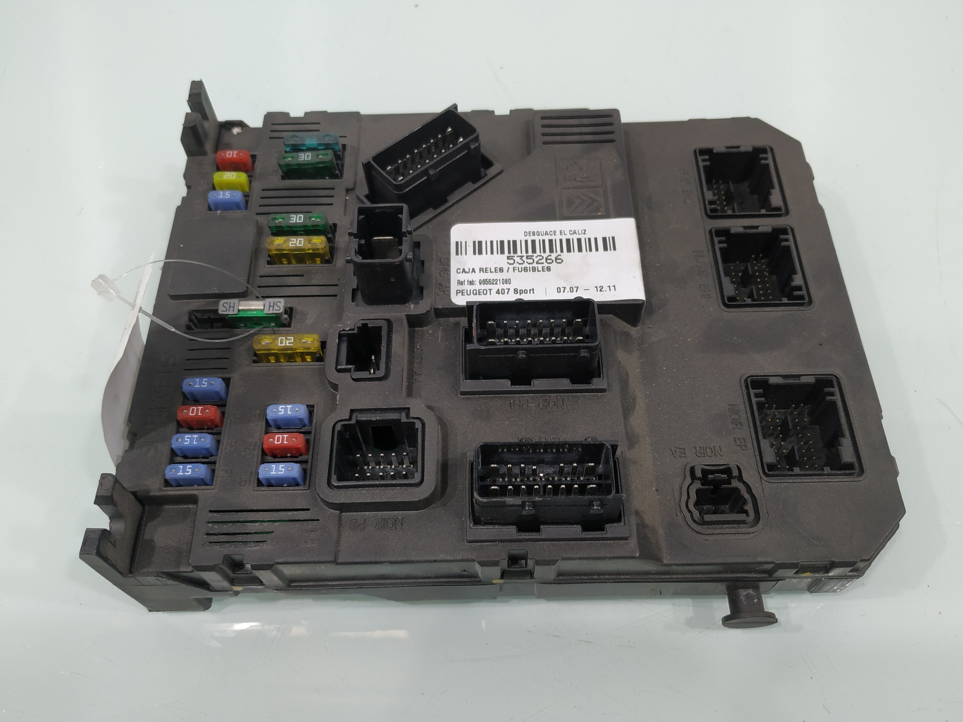 Caja de relés / fusibles RHRDW10BTED4 9655221080 de Peugeot 407 (6d_) 2004-2010 con 307000 km - pieza usada