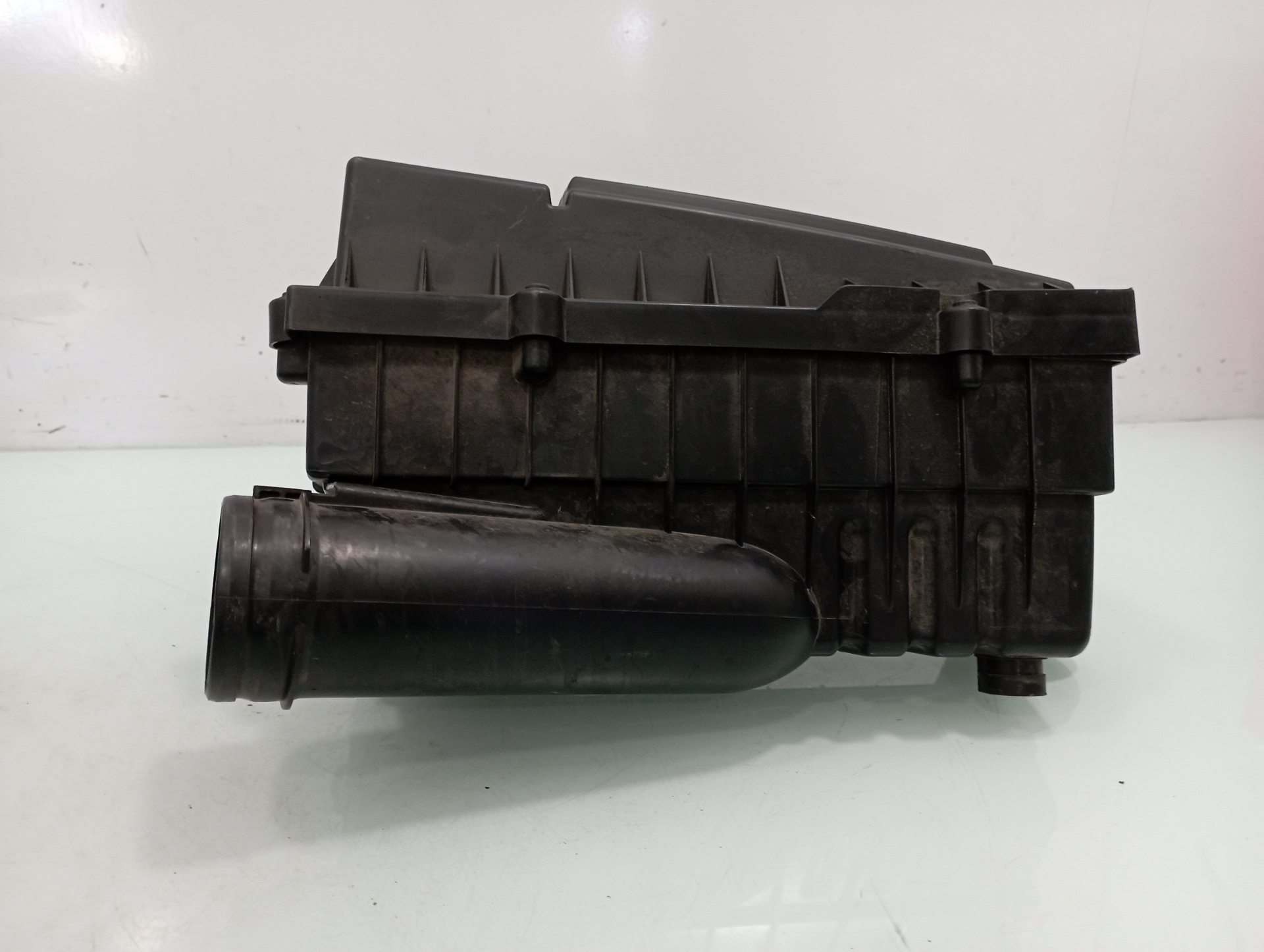 SKODA Superb 2 generation (2008-2015) Other Engine Compartment Parts 3C0129607AP 24912399