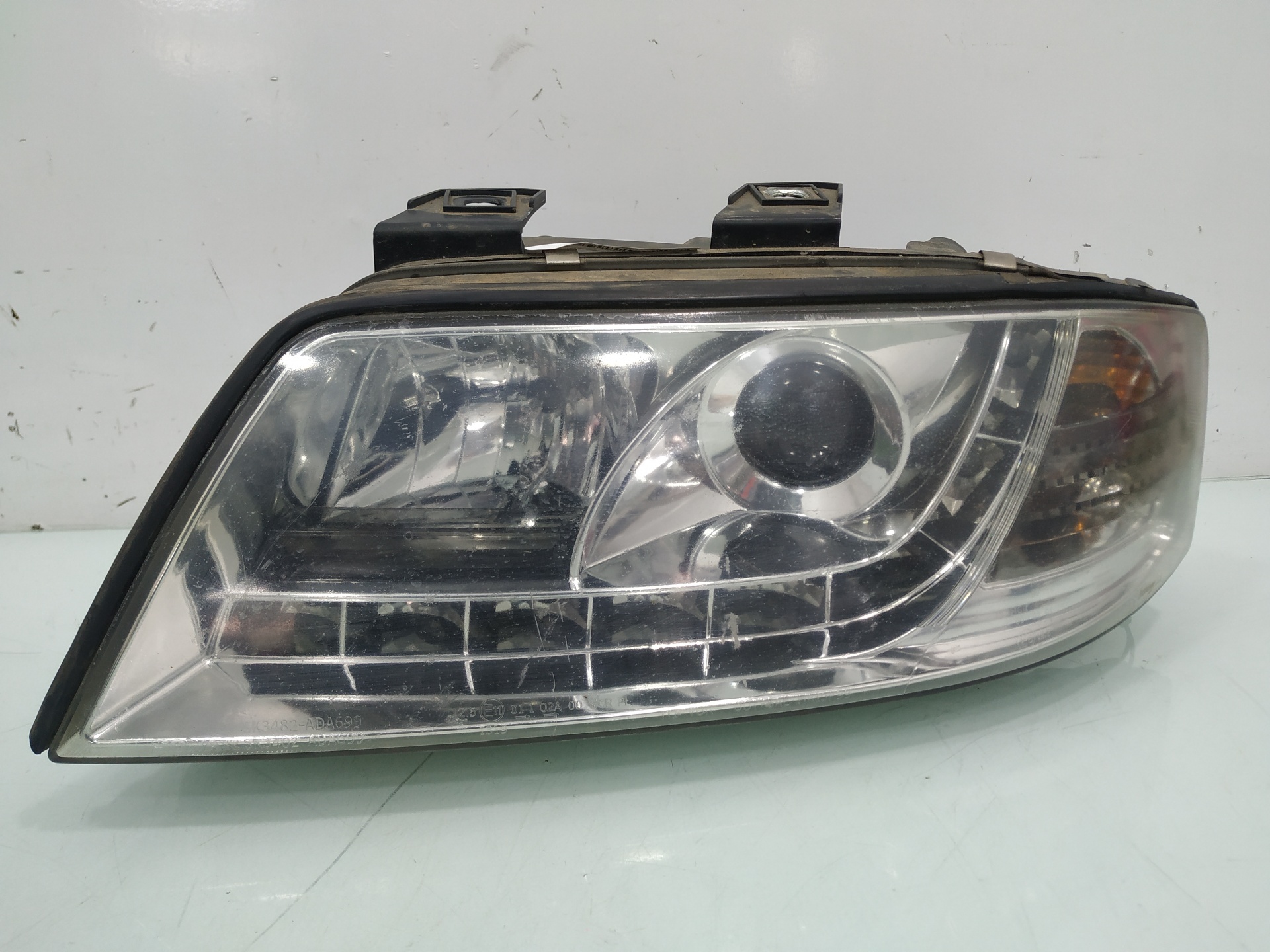 AUDI A6 C5/4B (1997-2004) Front Left Headlight SK3402ADA699 24919960