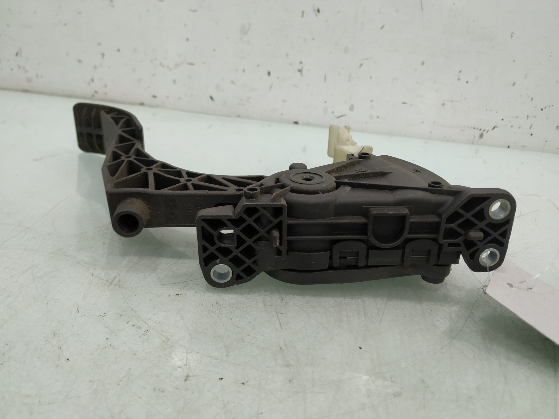 SEAT Toledo 2 generation (1999-2006) Throttle Pedal 6Q1721503B 25213207