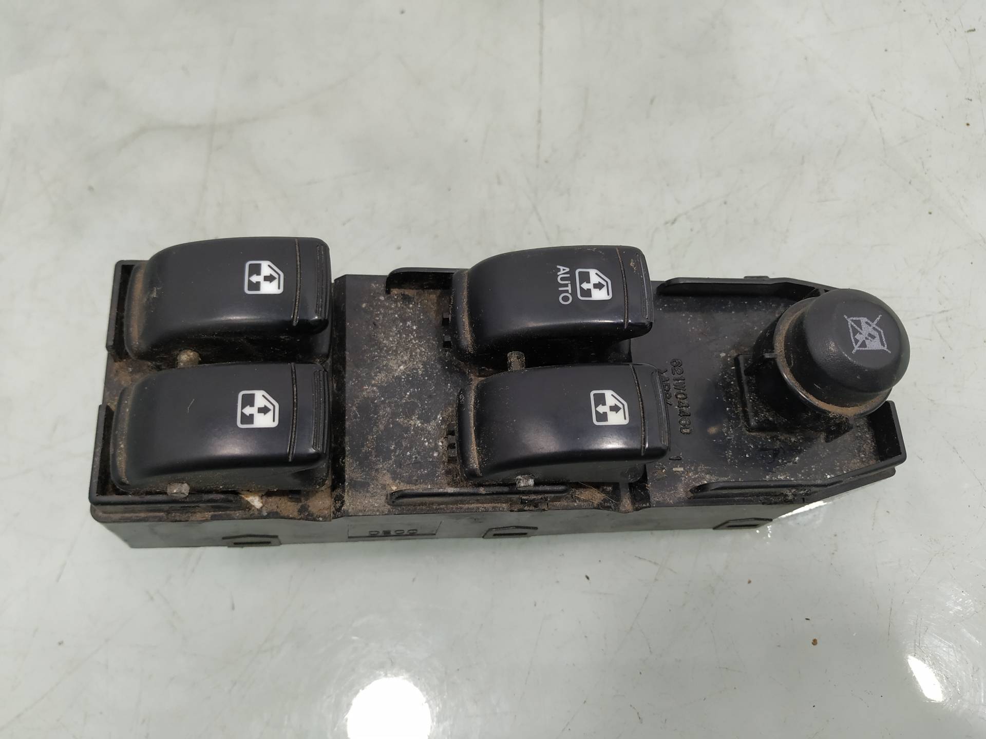 CHEVROLET Lacetti J200 (2004-2024) Front Left Door Window Switch 621W04460 19177338