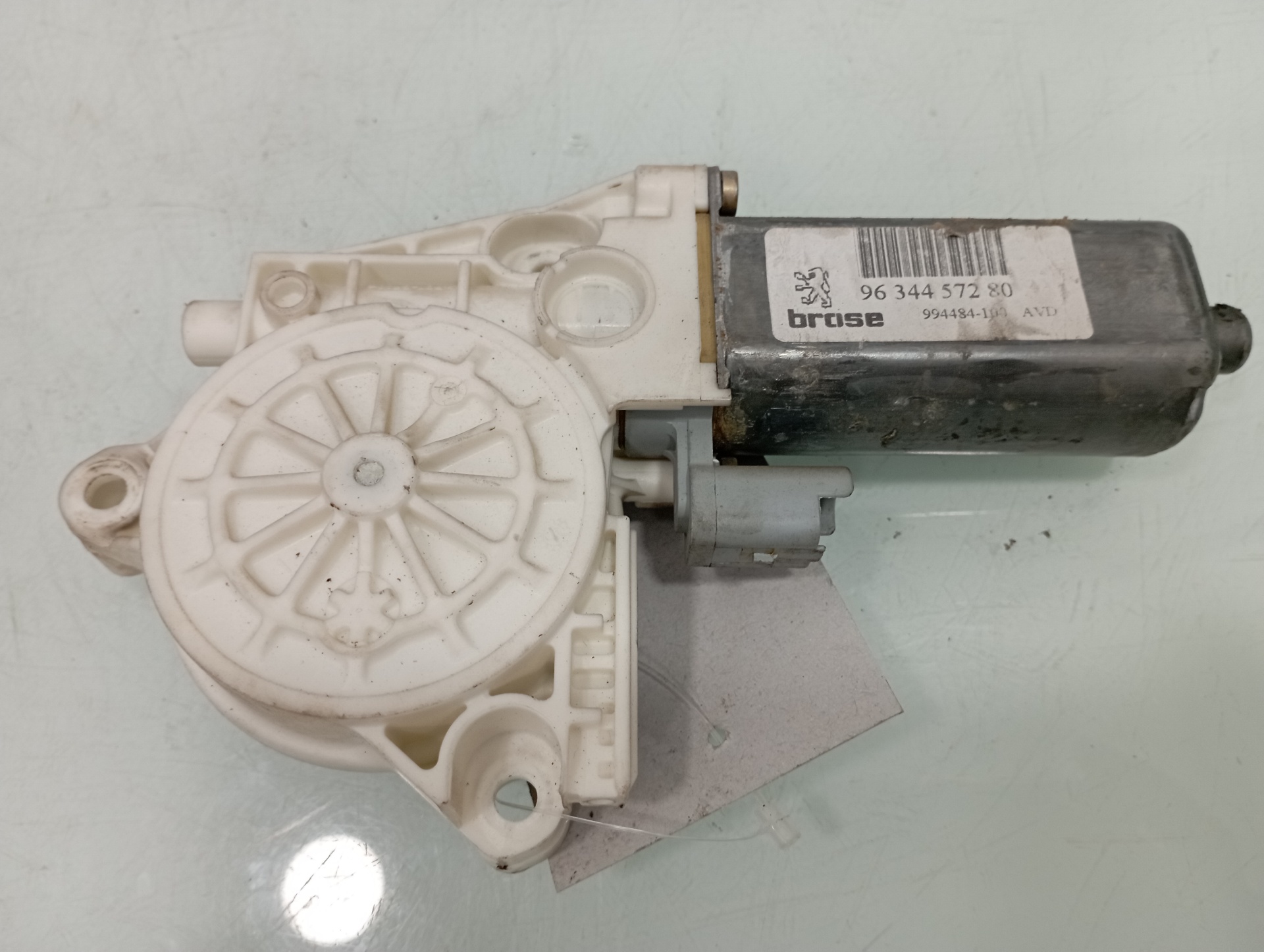 RENAULT 307 1 generation (2001-2008) Front Right Door Window Control Motor 9634457280 21271839