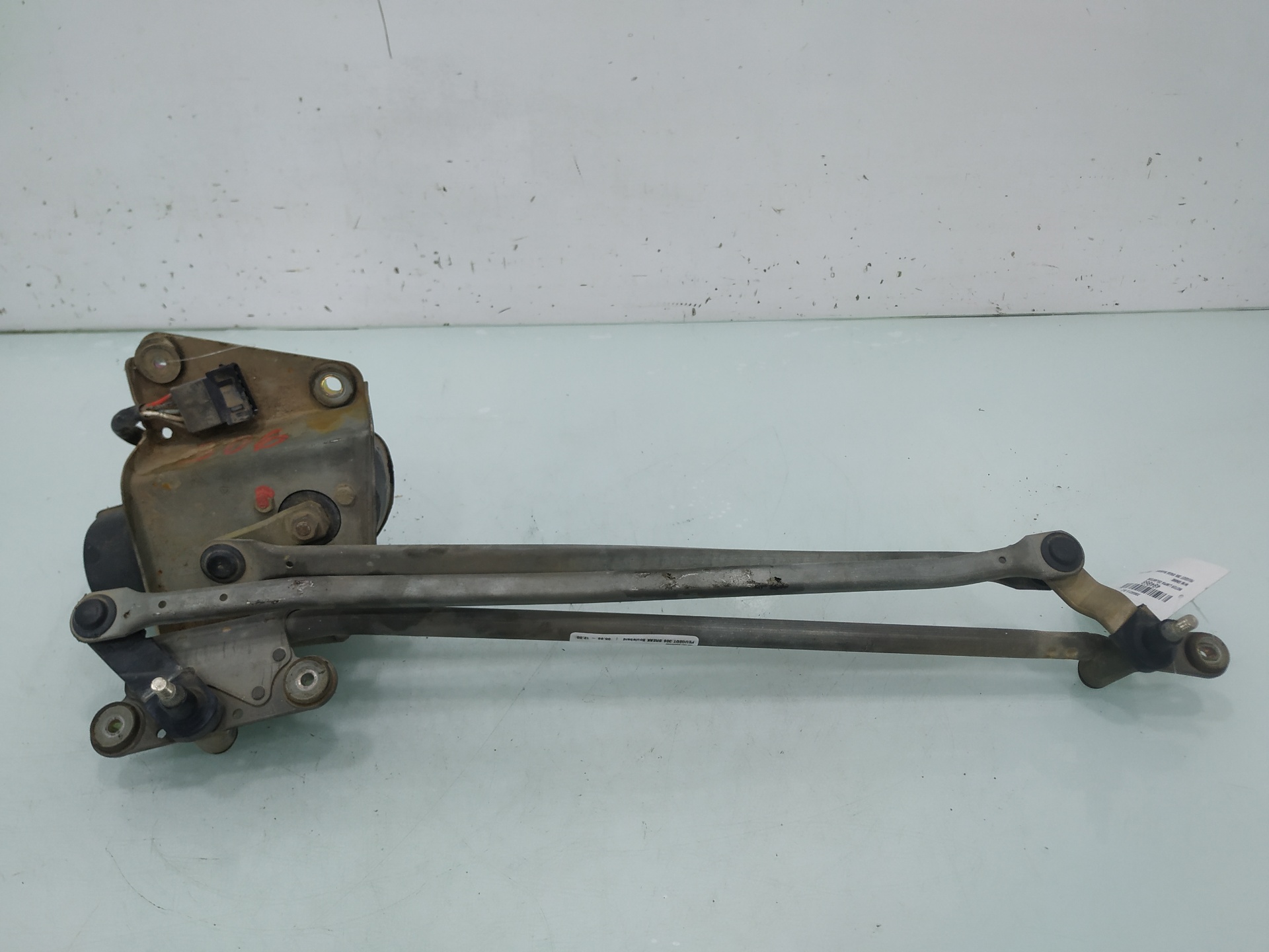 PEUGEOT 306 1 generation (1993-2002) Front Windshield Wiper Mechanism 53545802 25961648