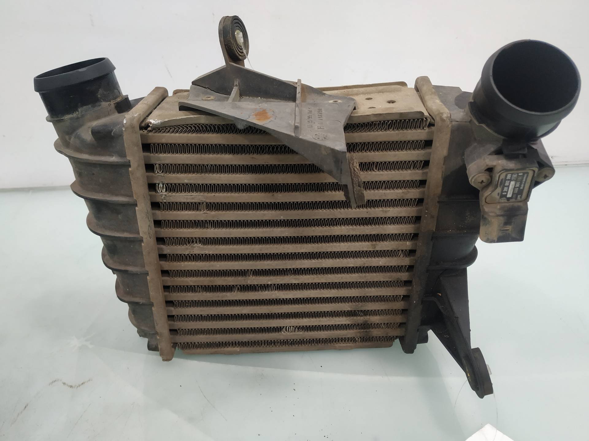 SEAT Cordoba 2 generation (1999-2009) Intercooler Radiator 6Q0145804A 19053844