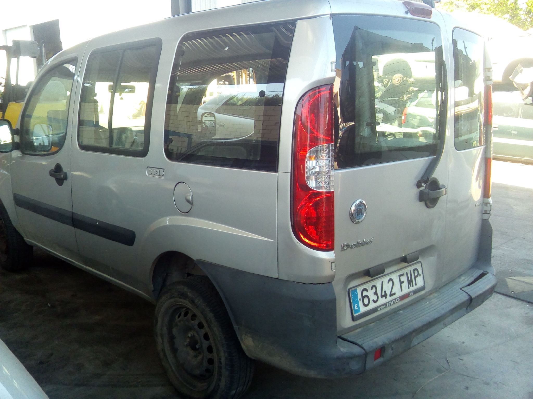 FIAT Doblo 1 generation (2001-2017) Моторчик заднего стеклоочистителя 64343019 19138646