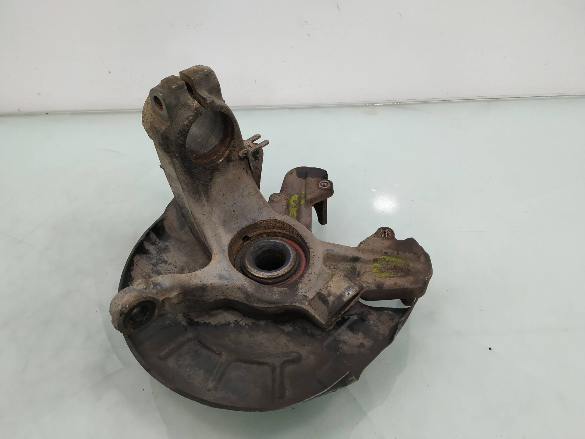 SEAT Cordoba 2 generation (1999-2009) Front Left Wheel Hub 6Q0407255AC 21065615