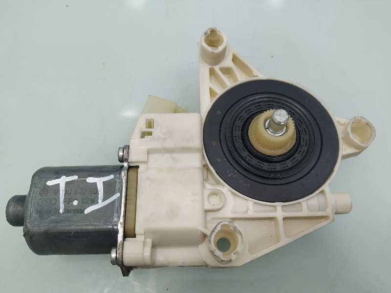 MERCEDES-BENZ E-Class W212/S212/C207/A207 (2009-2016) Rear Left Door Window Control Motor 0130822505 18841812