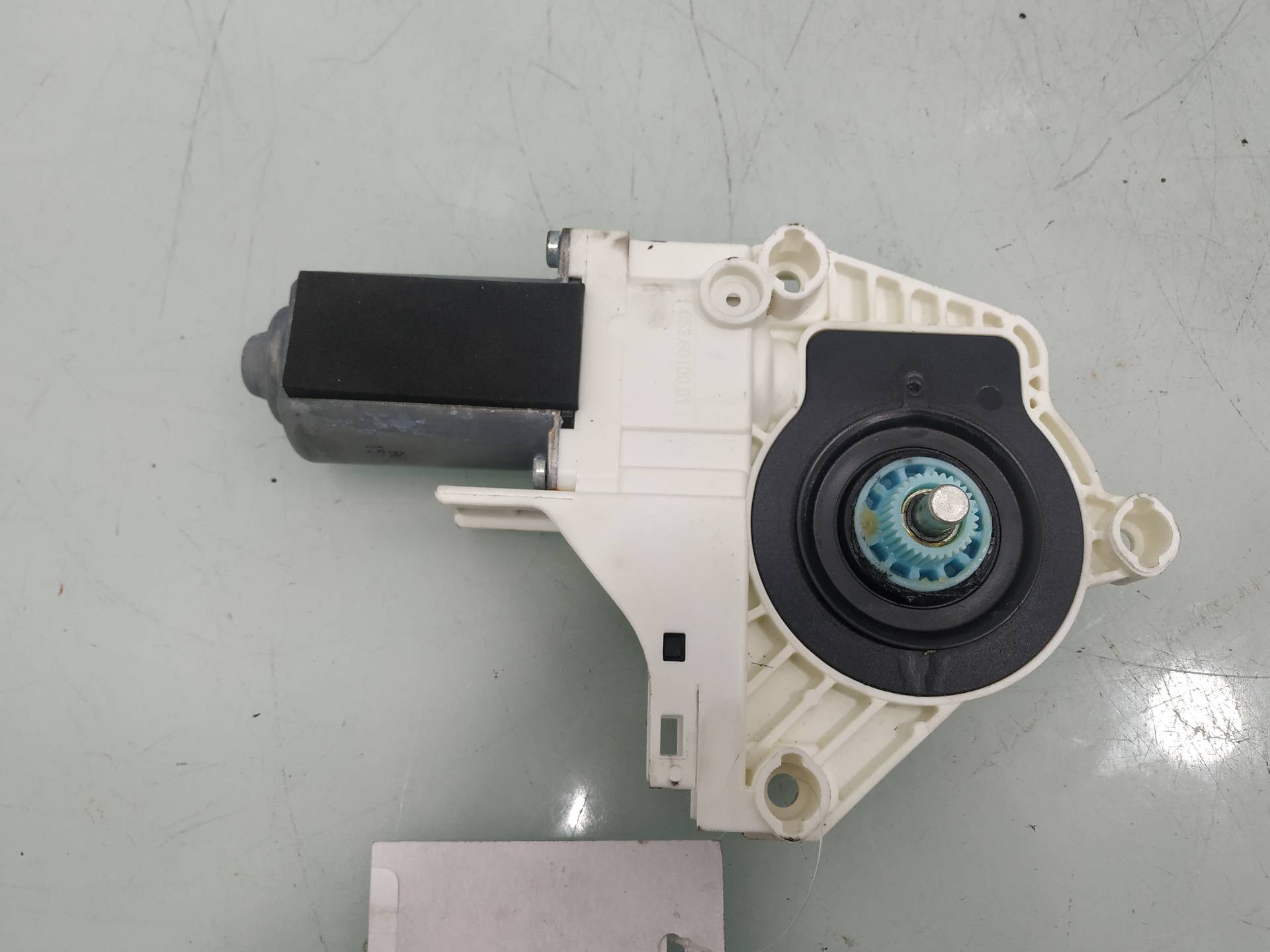 AUDI A5 Sportback 8T (2009-2011) Front Right Door Window Control Motor 8T0959802B 18980993