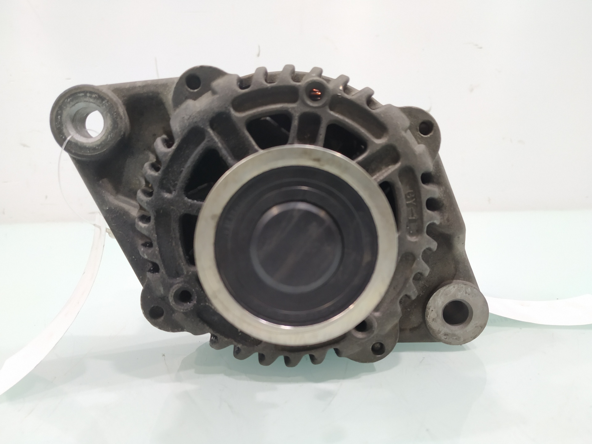 Generator A20DTH 13502583 de Opel Insignia a sports tourer (g09) 2008-2012 - pieza usada