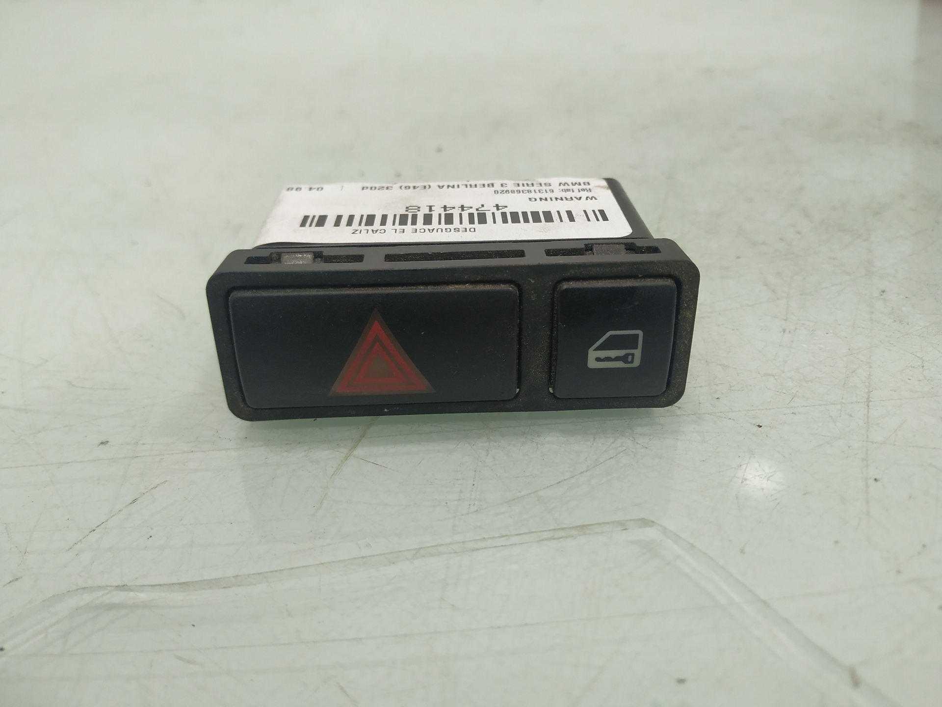 BMW 3 Series E46 (1997-2006) Hazard button 61318368920 24921967