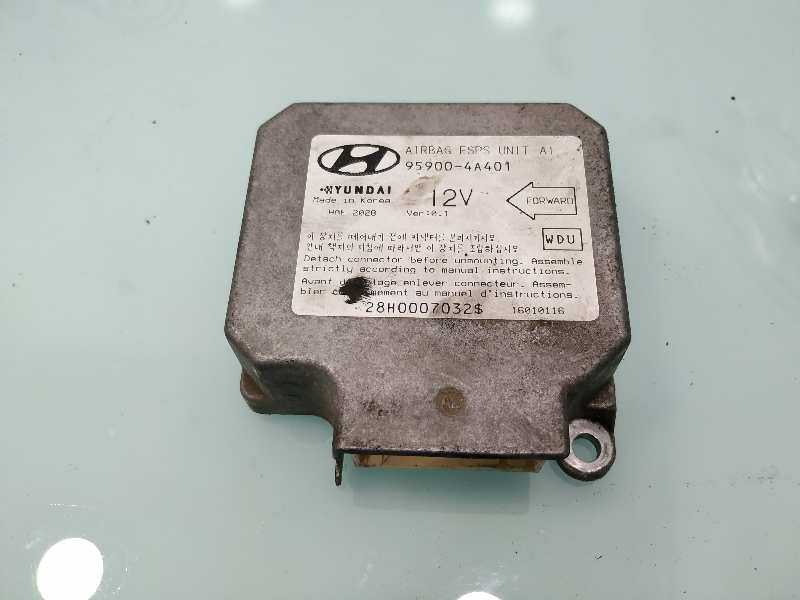 HYUNDAI H-1 Starex (1997-2007) SRS Control Unit 959004A401 18857970