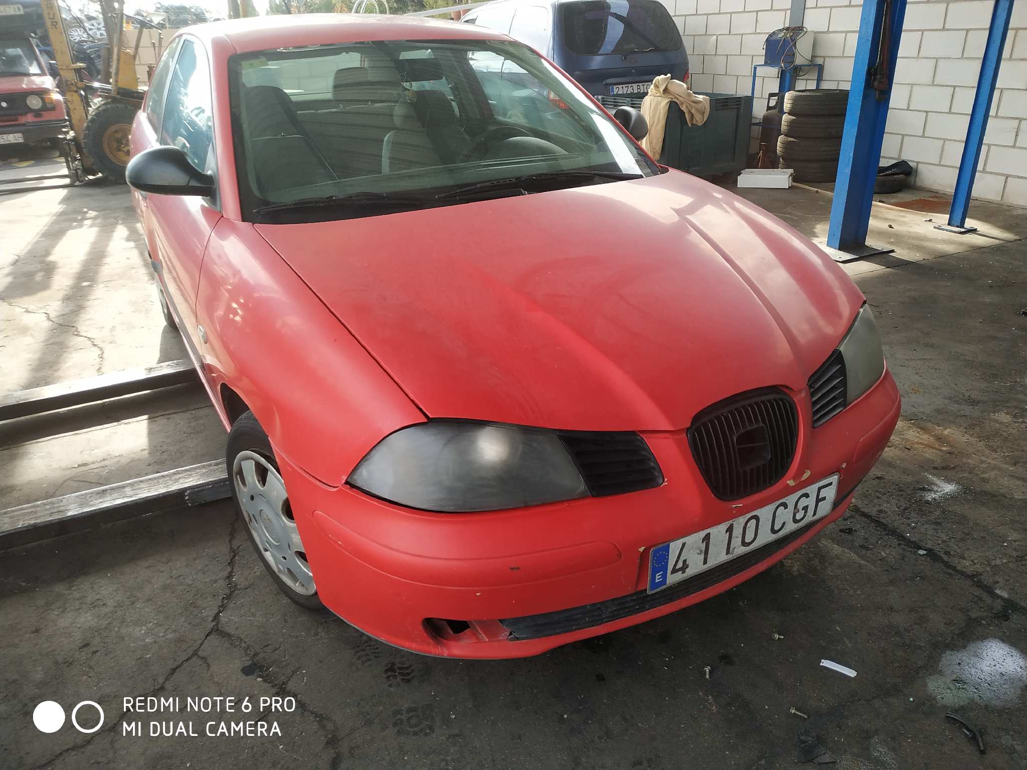 SEAT Cordoba 2 generation (1999-2009) Priekinė dešinė stebulė 6Q0407256AC 18929796