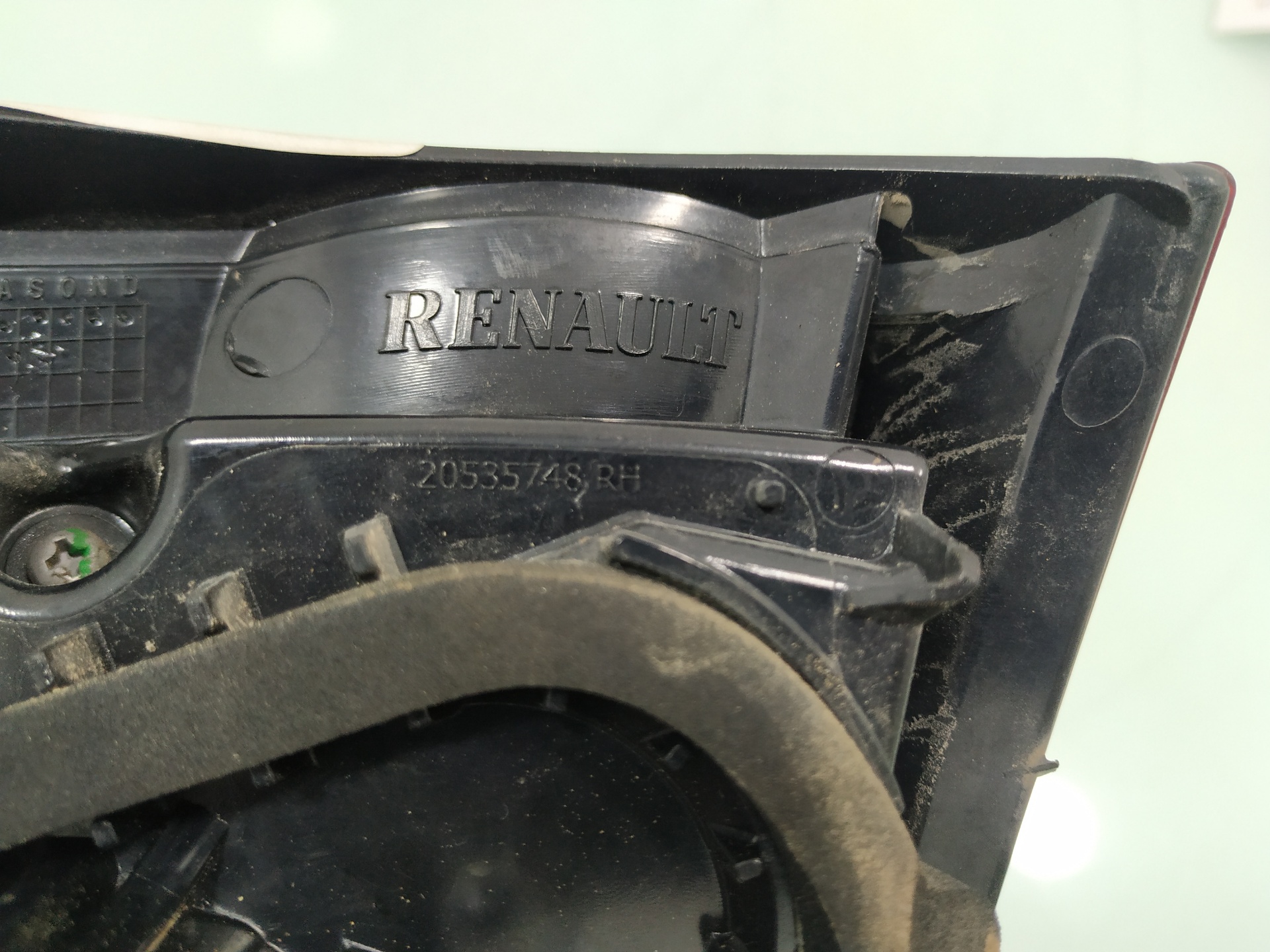 RENAULT Captur 1 generation (2013-2019) Rear Right Taillight Lamp 20535748 24919416