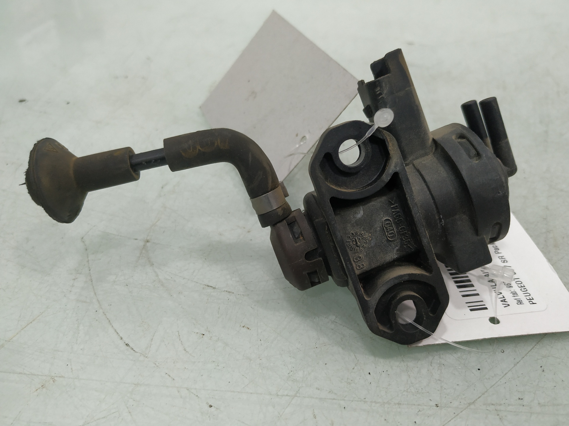 PEUGEOT 807 1 generation (2002-2012) Solenoid Valve 9635704380 24921889