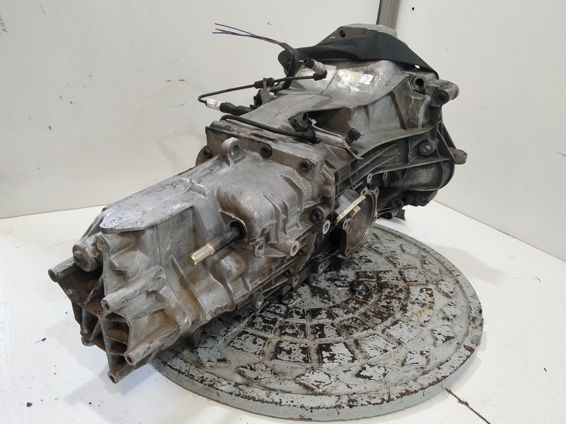 VOLKSWAGEN Passat B5 (1996-2005) Gearbox FHN 19082638