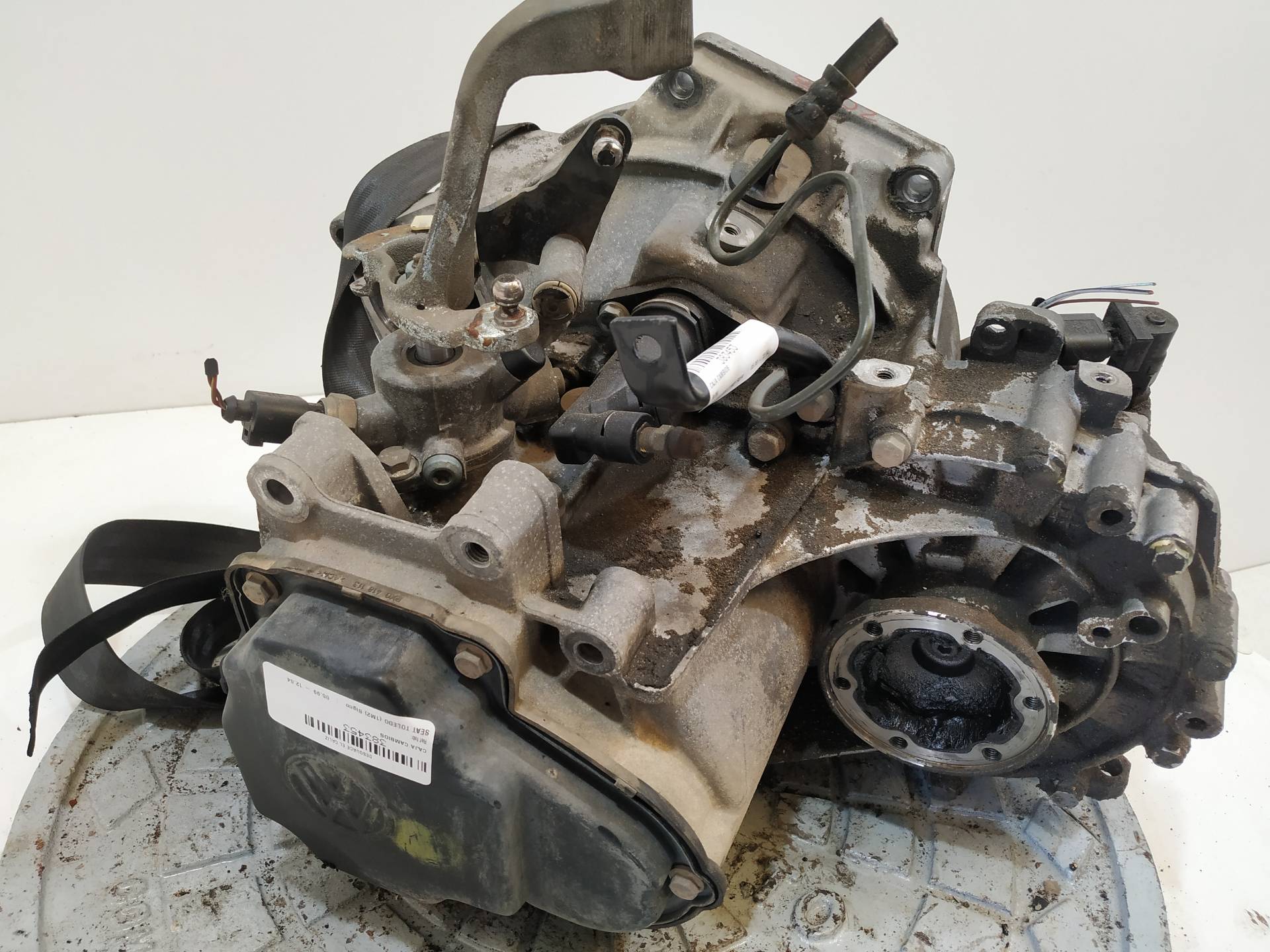 SEAT Toledo 2 generation (1999-2006) Gearbox EGS 19047468