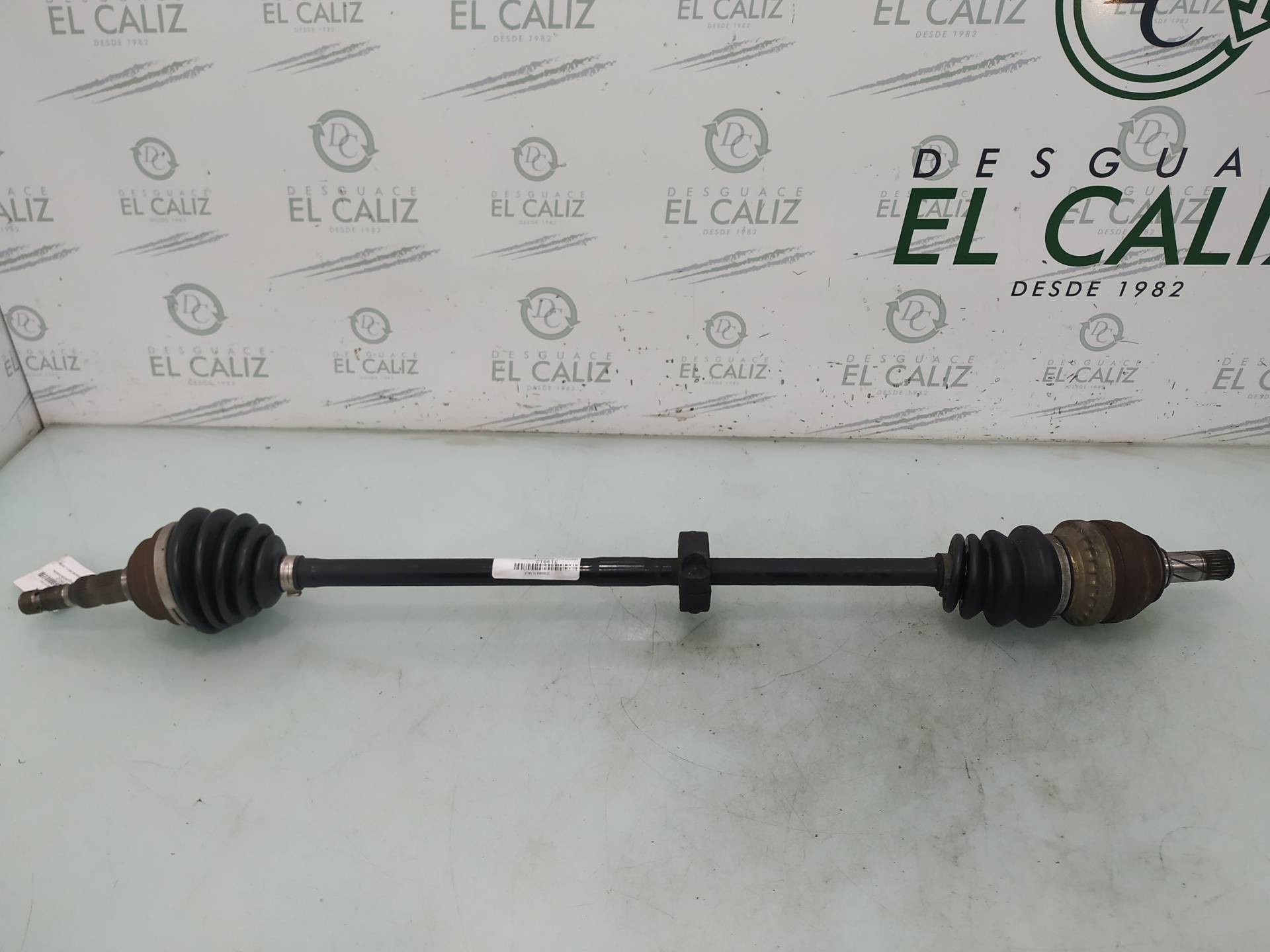 OPEL Astra H (2004-2014) Front Right Driveshaft 24935431