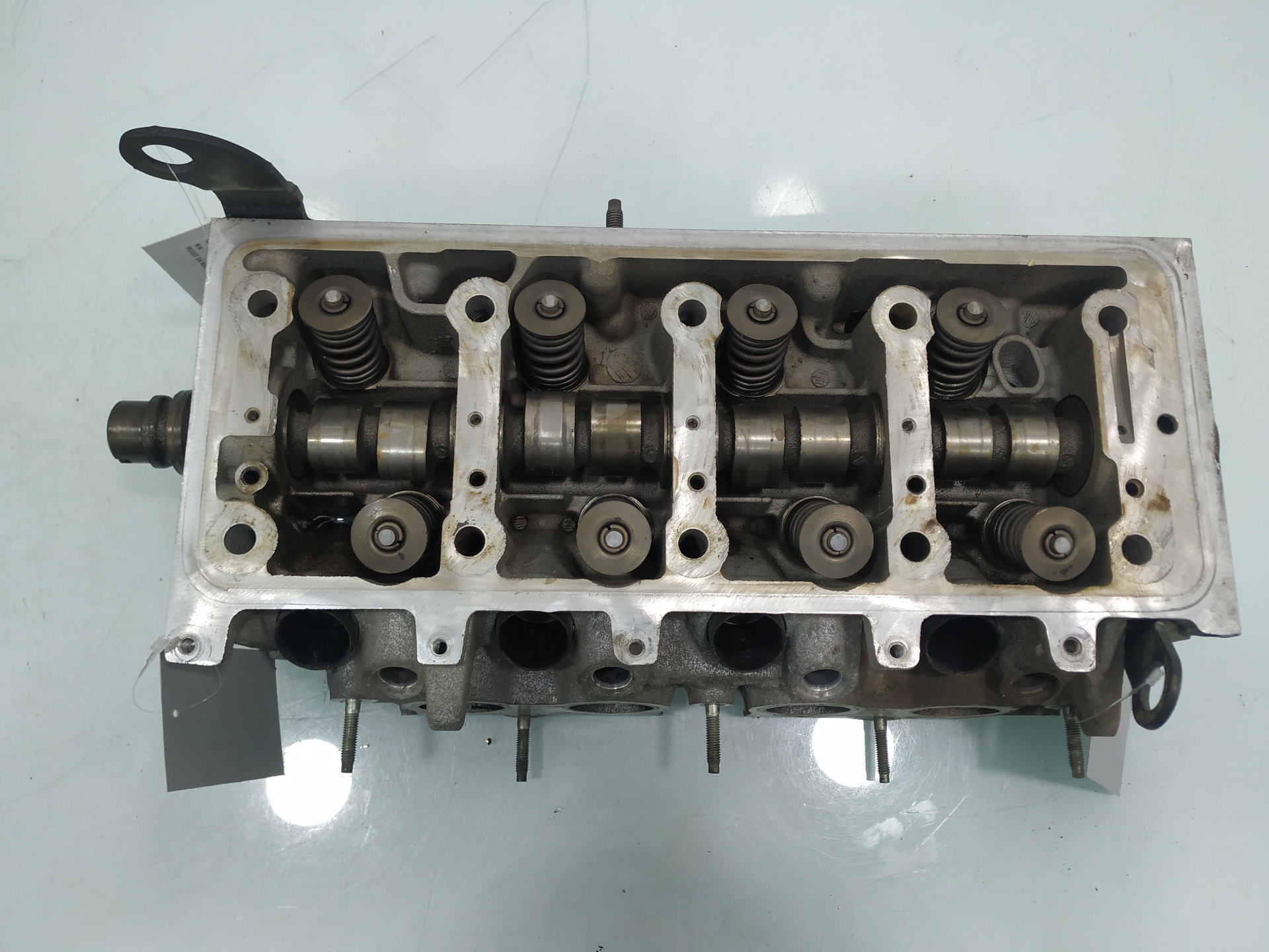 PEUGEOT 206 1 generation (1998-2009) Chiulasă motor 9634005110 24921494