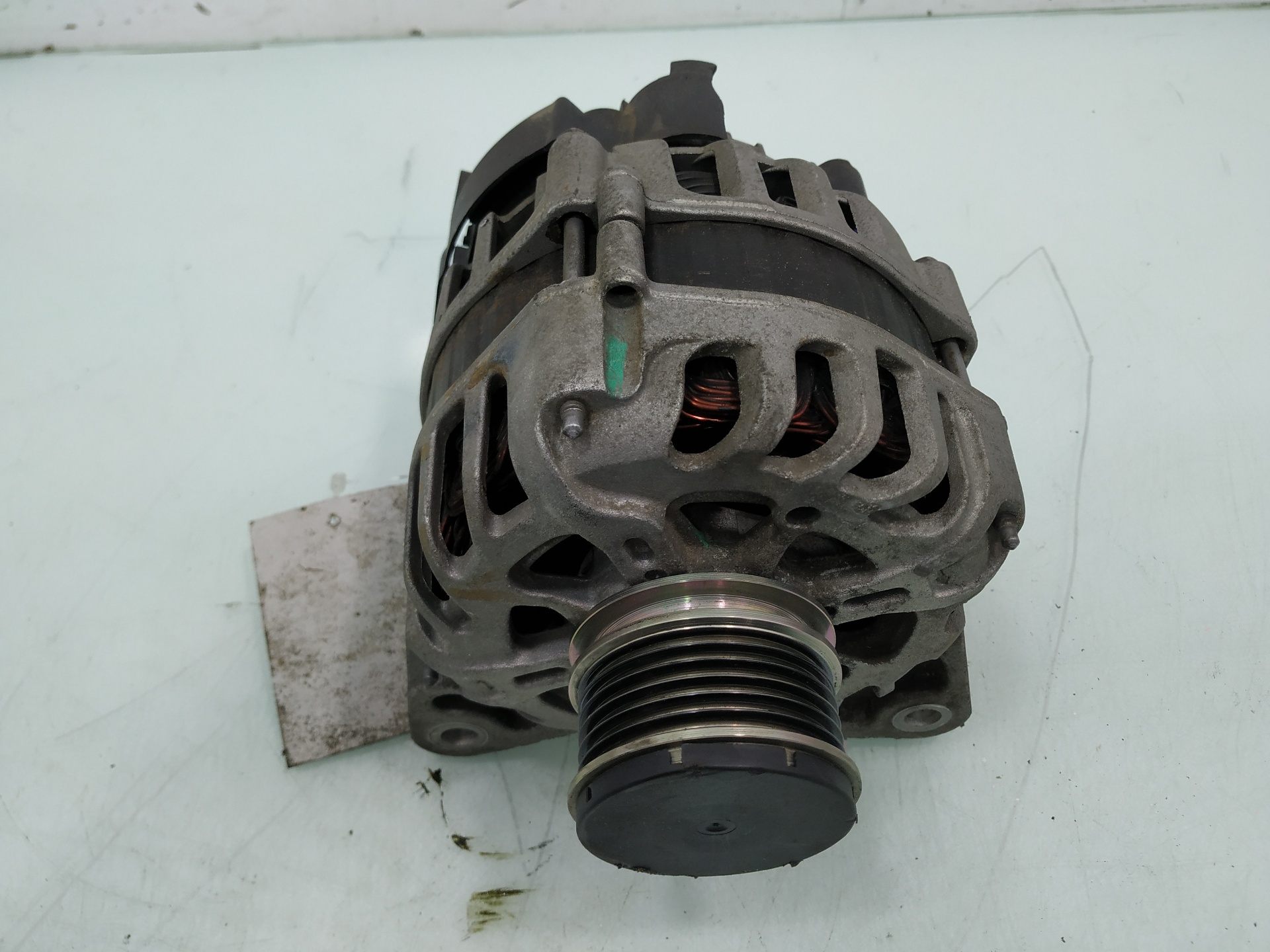 RENAULT Captur 1 generation (2013-2019) Alternator 231008918R 24920131