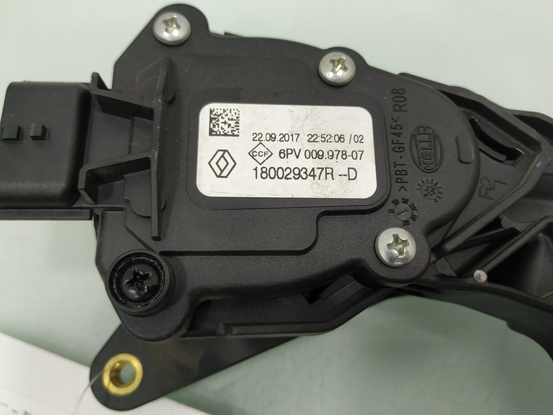 RENAULT Captur 1 generation (2013-2019) Педаль газа 180029347R 24919978