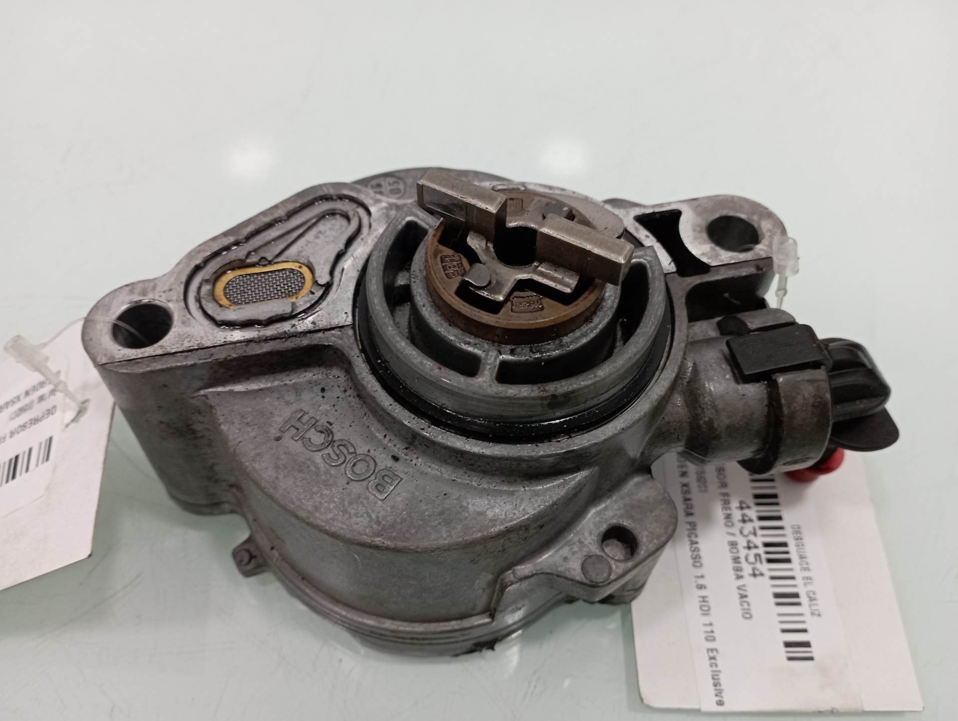 CITROËN Xsara Picasso 1 generation (1999-2010) Vacuum Pump D1562C1 24949616