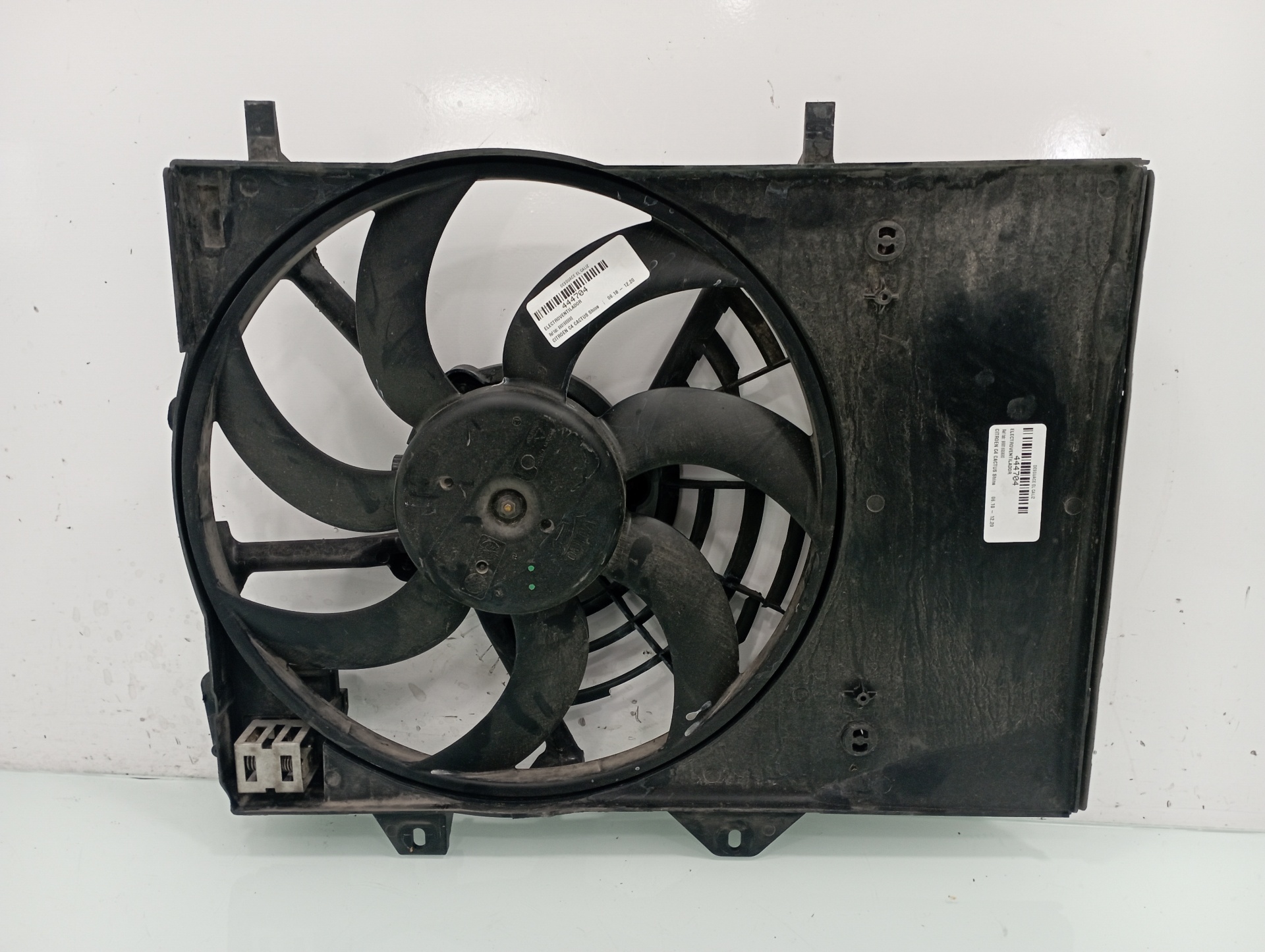 CITROËN C4 Cactus 1 generation (2014-2024) Diffuser Fan 9801666680 19108464